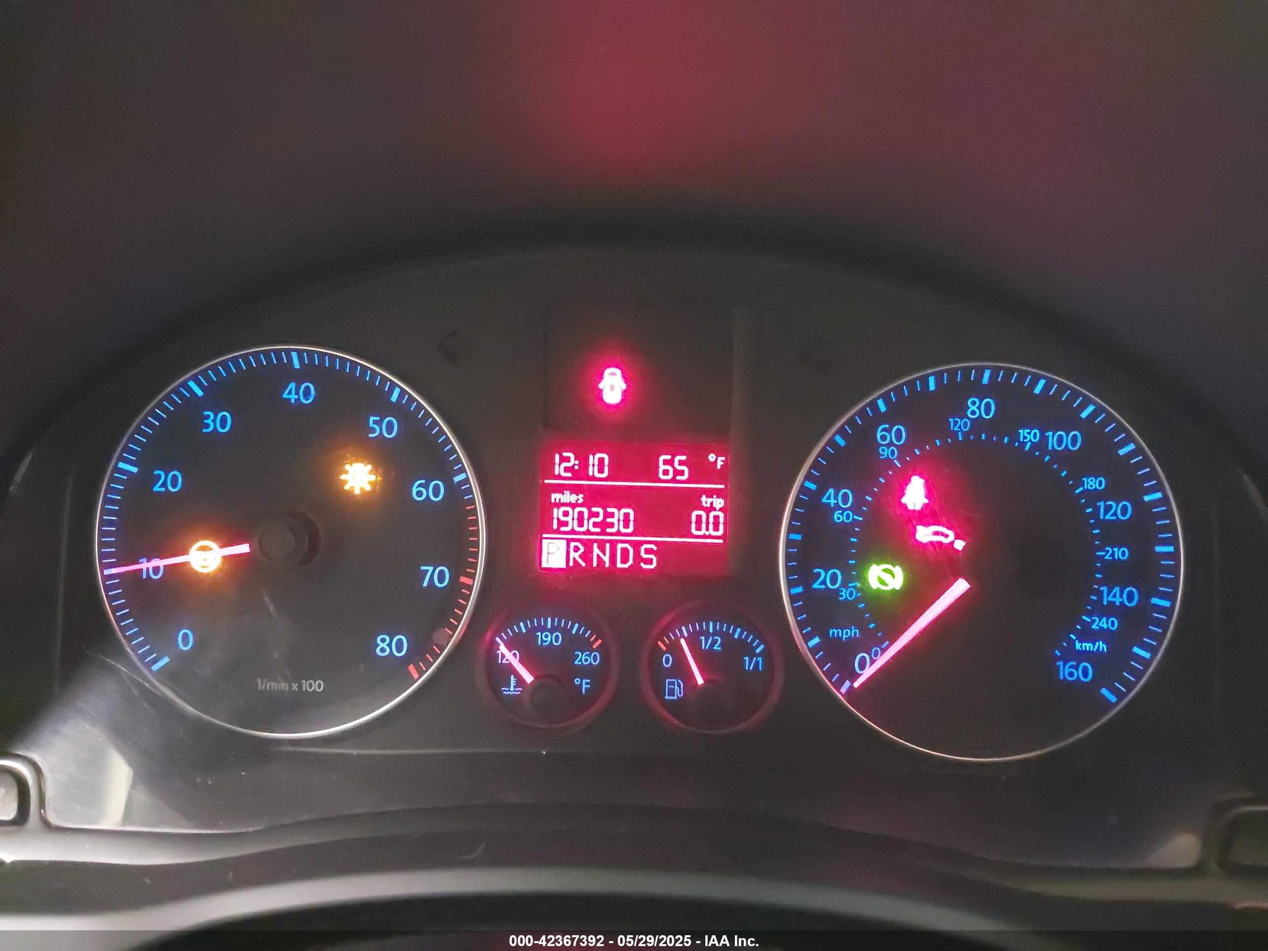 VOLKSWAGEN JETTA image 7