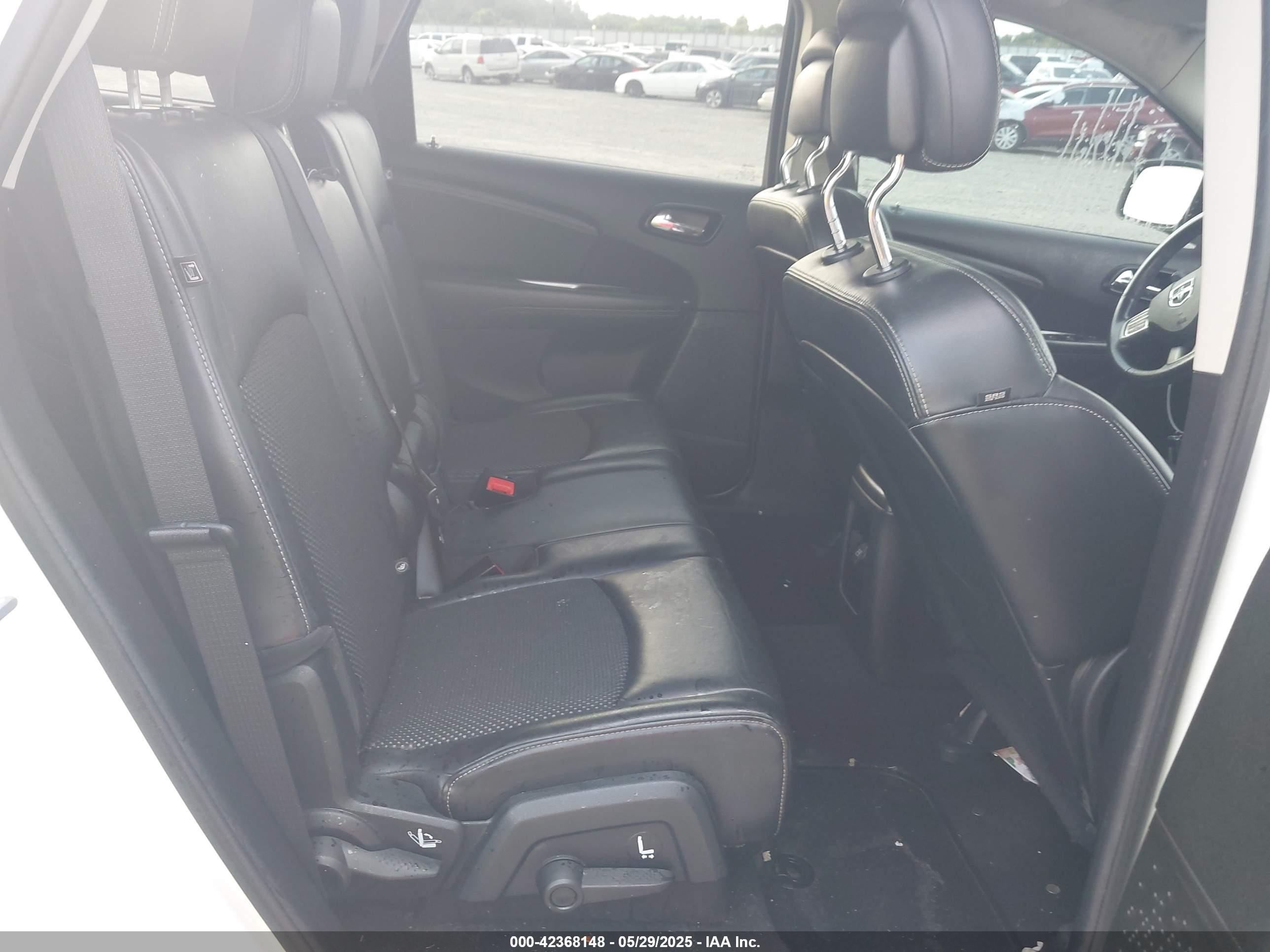 DODGE JOURNEY image 8