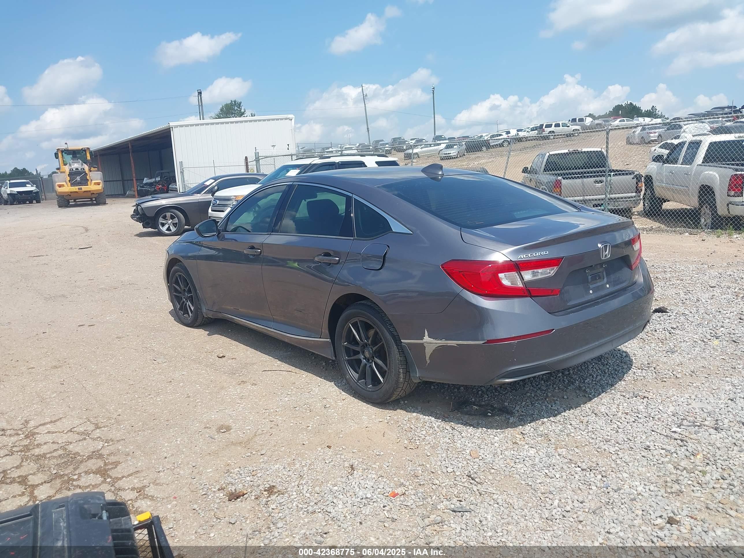 HONDA ACCORD image 3