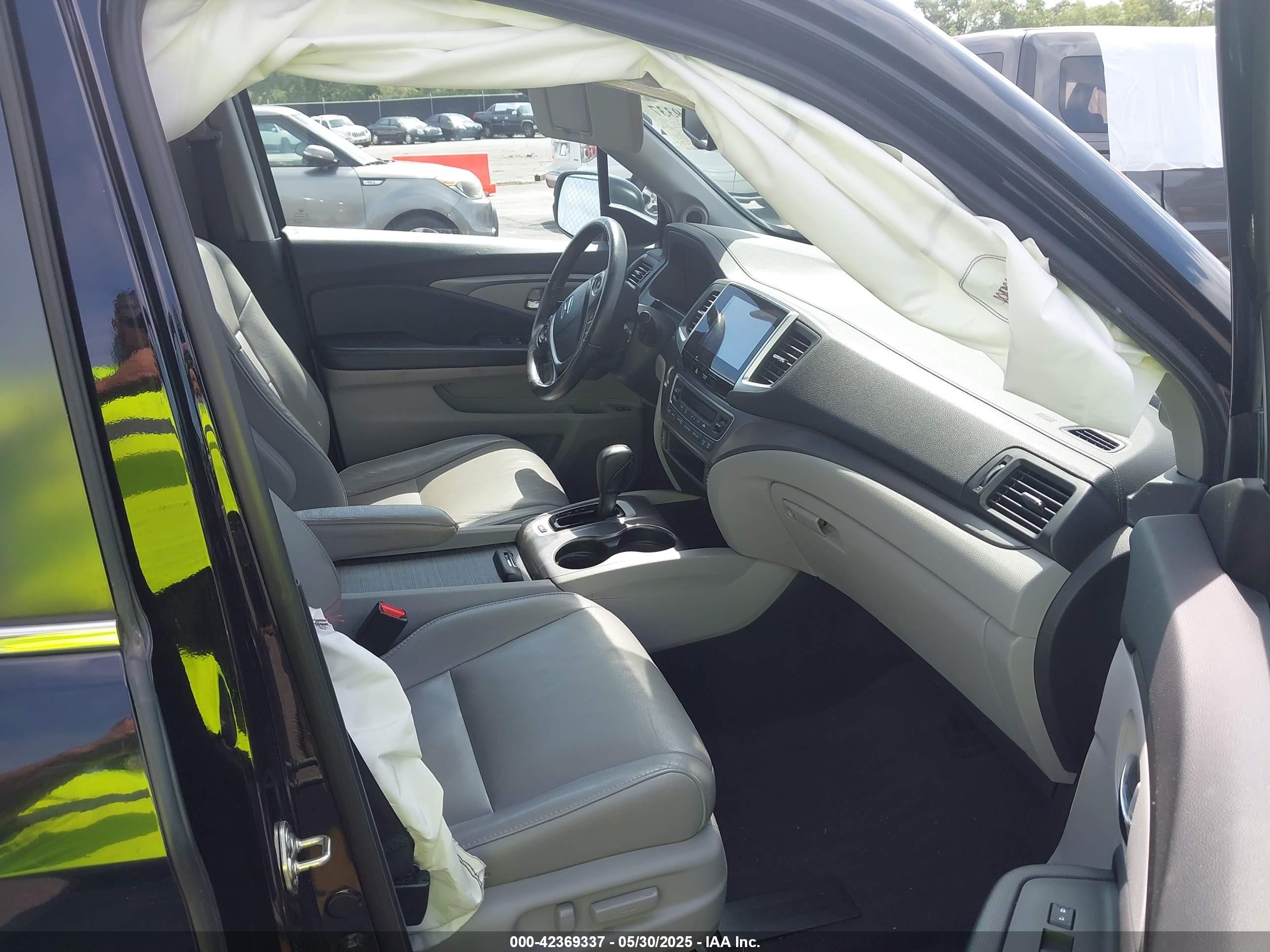 HONDA PILOT image 5