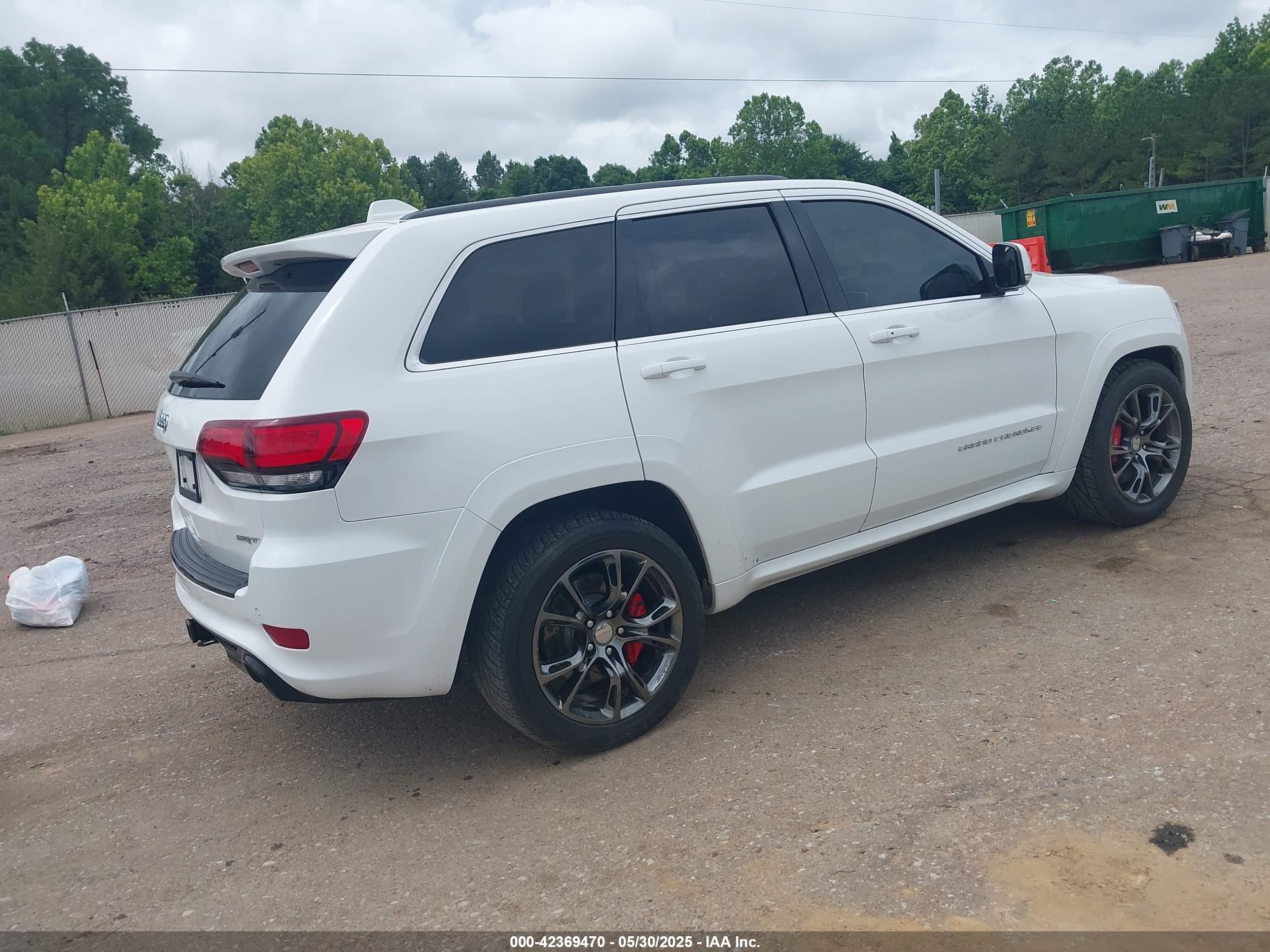 JEEP GRAND image 4