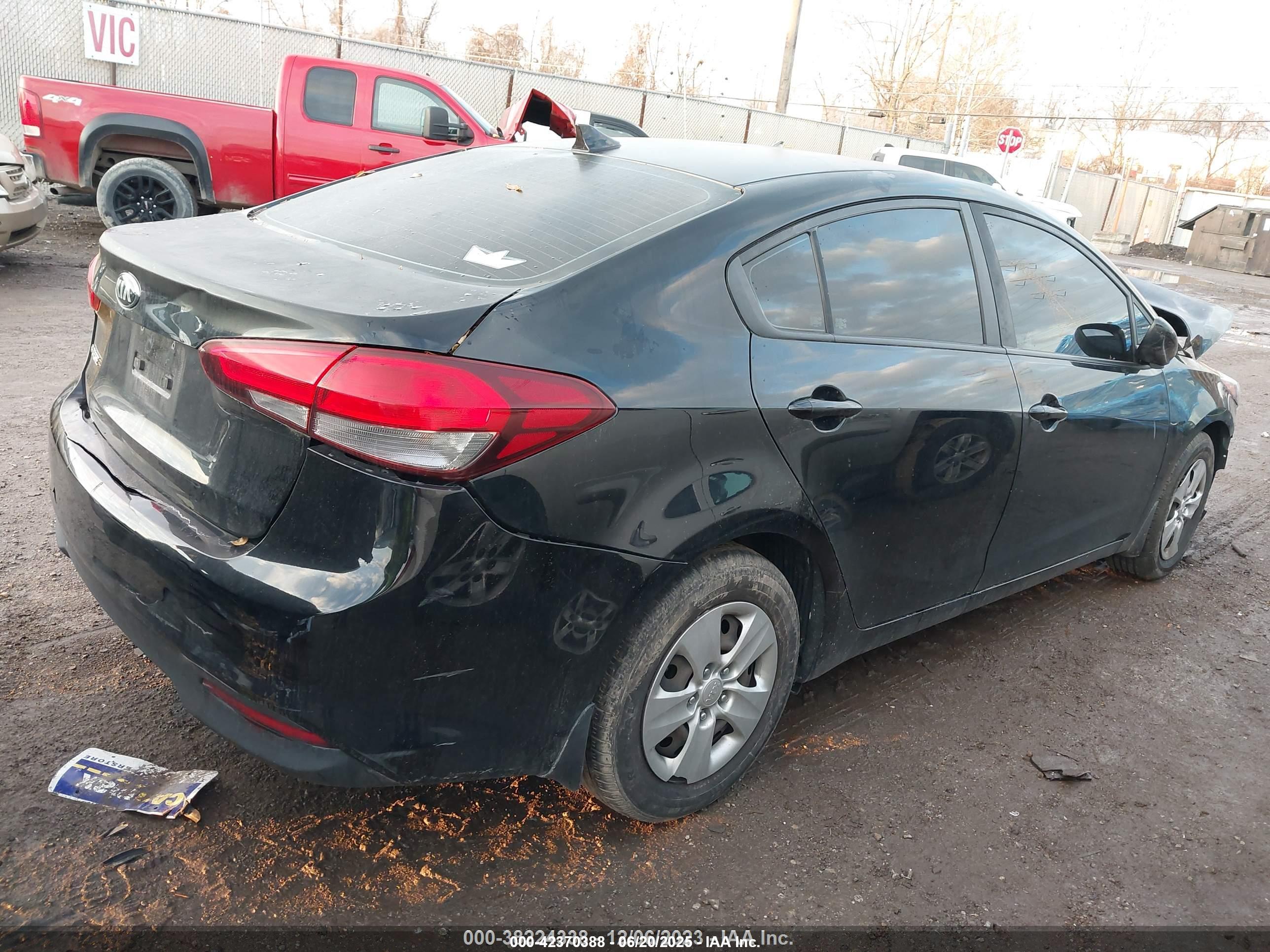 KIA FORTE image 4