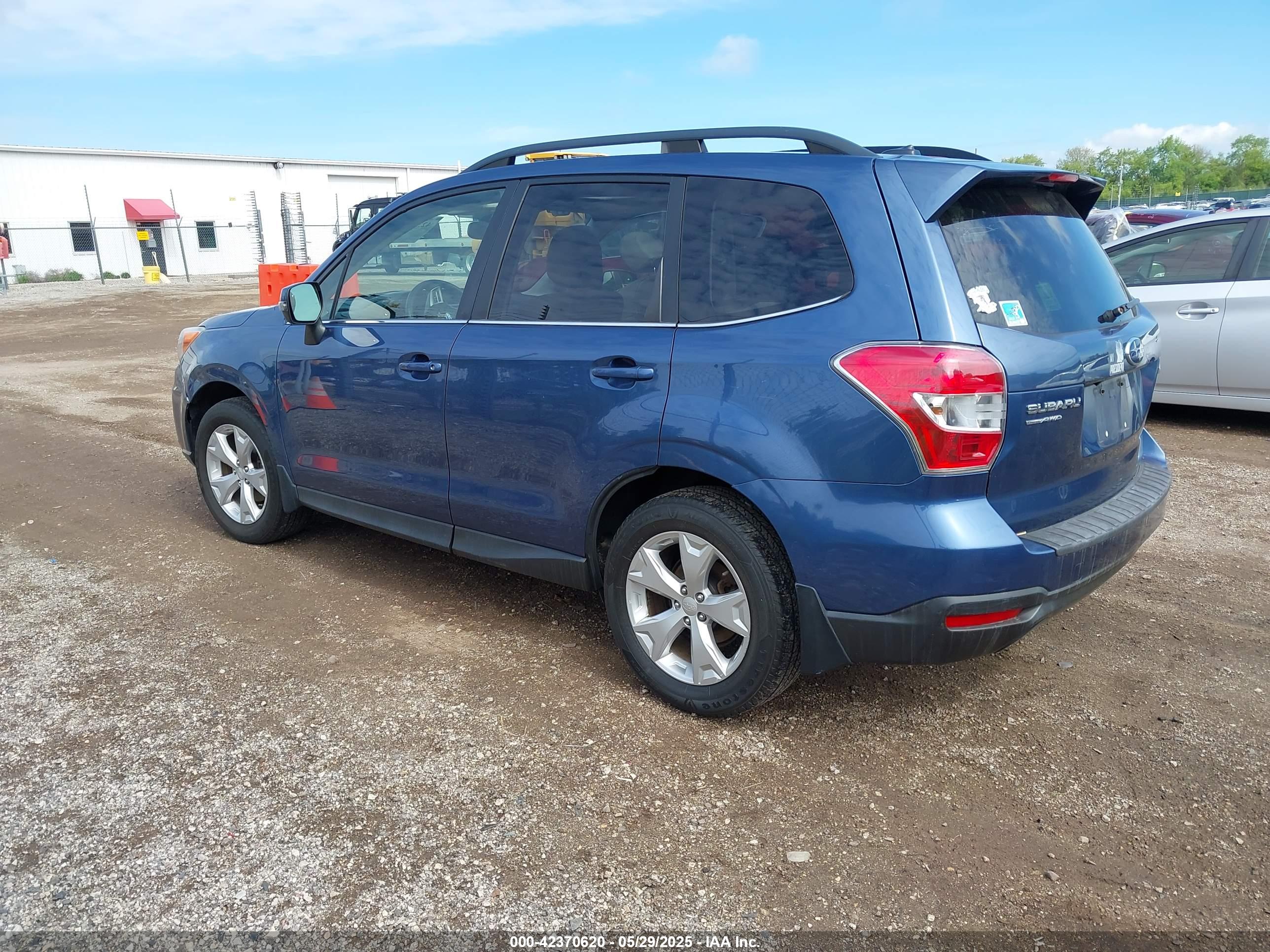 SUBARU FORESTER image 3