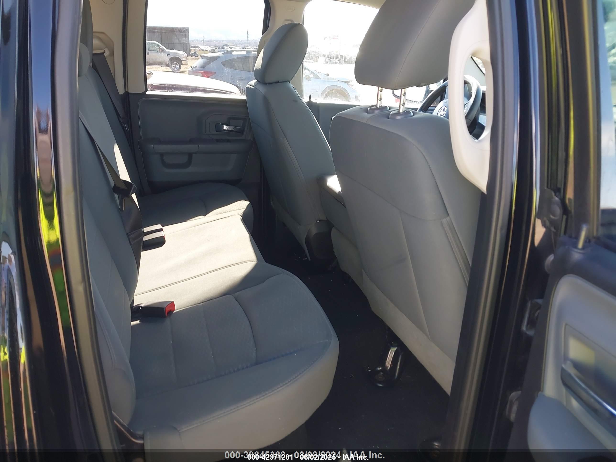 RAM 1500 image 8