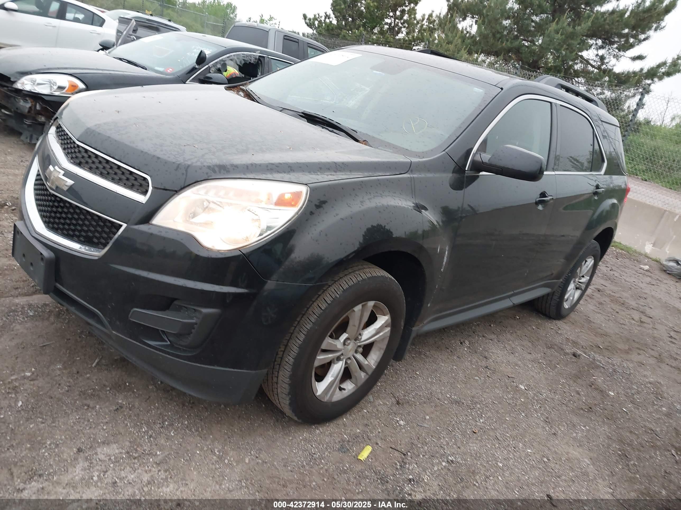 CHEVROLET EQUINOX image 2