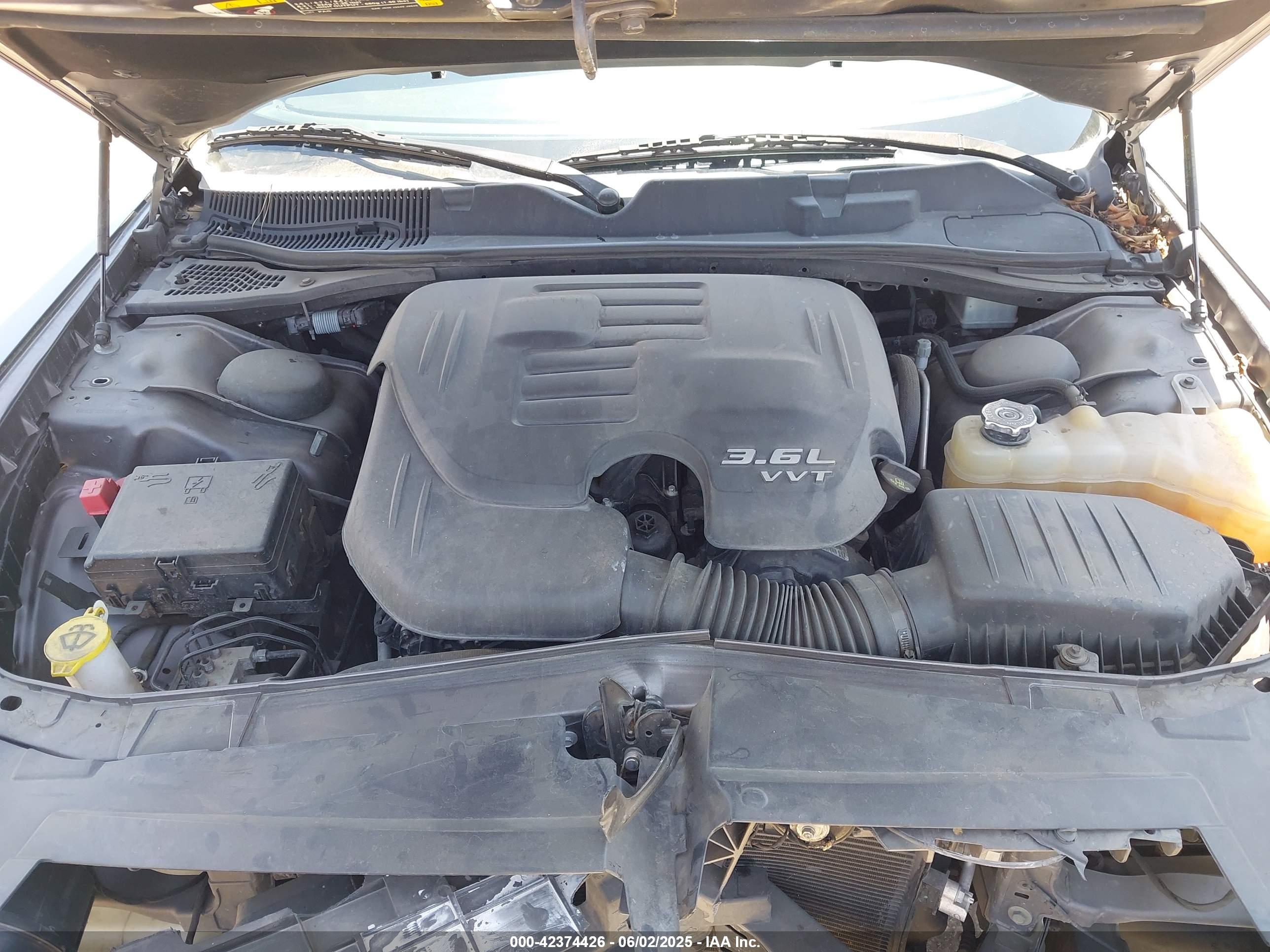 DODGE CHALLENGER image 10
