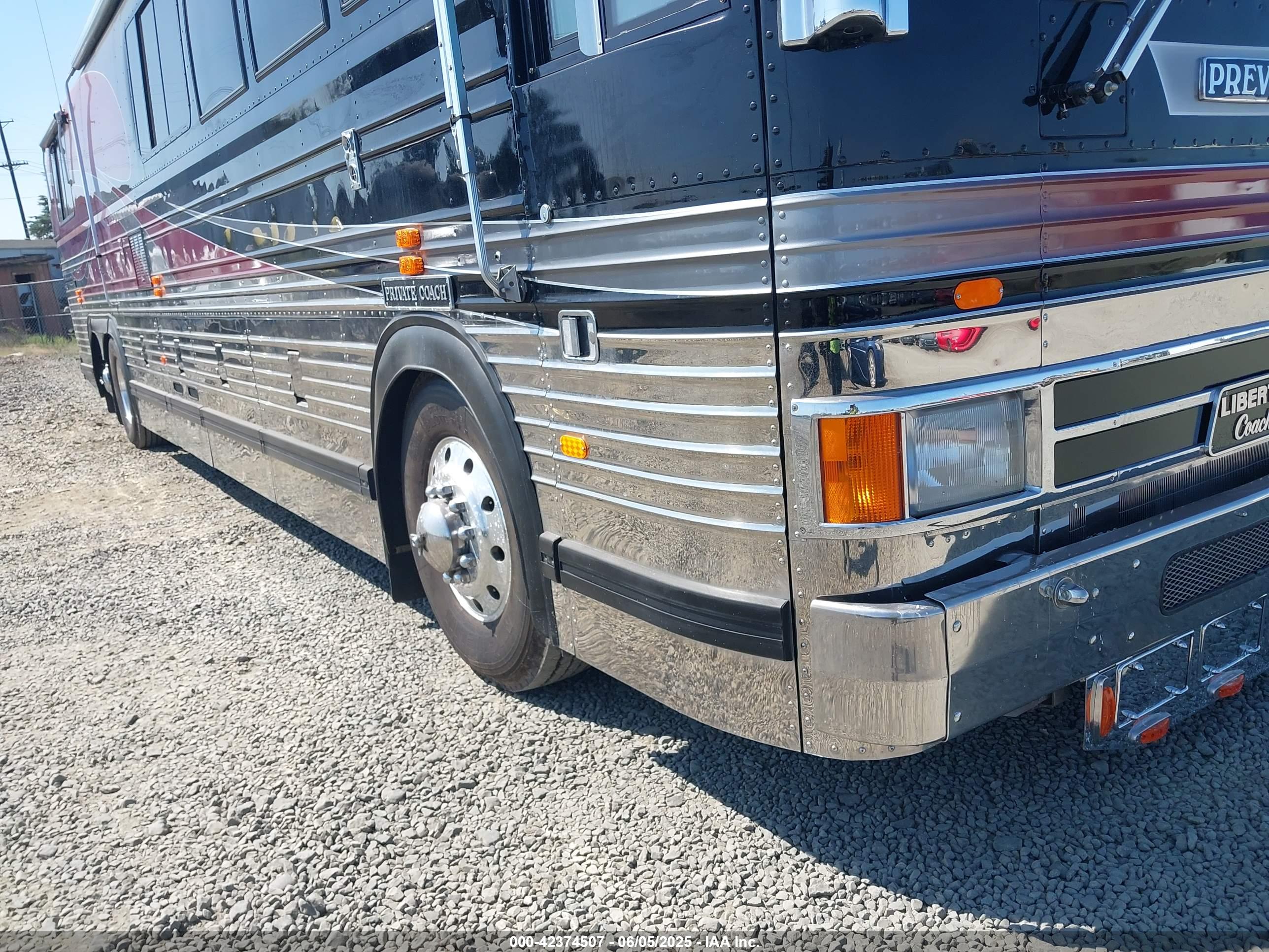 PREVOST MOTORHOME image 6