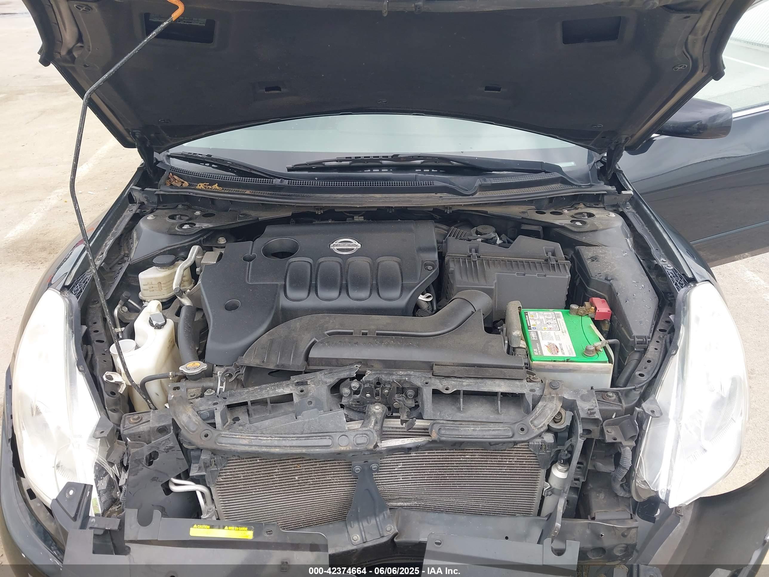 NISSAN ALTIMA image 10