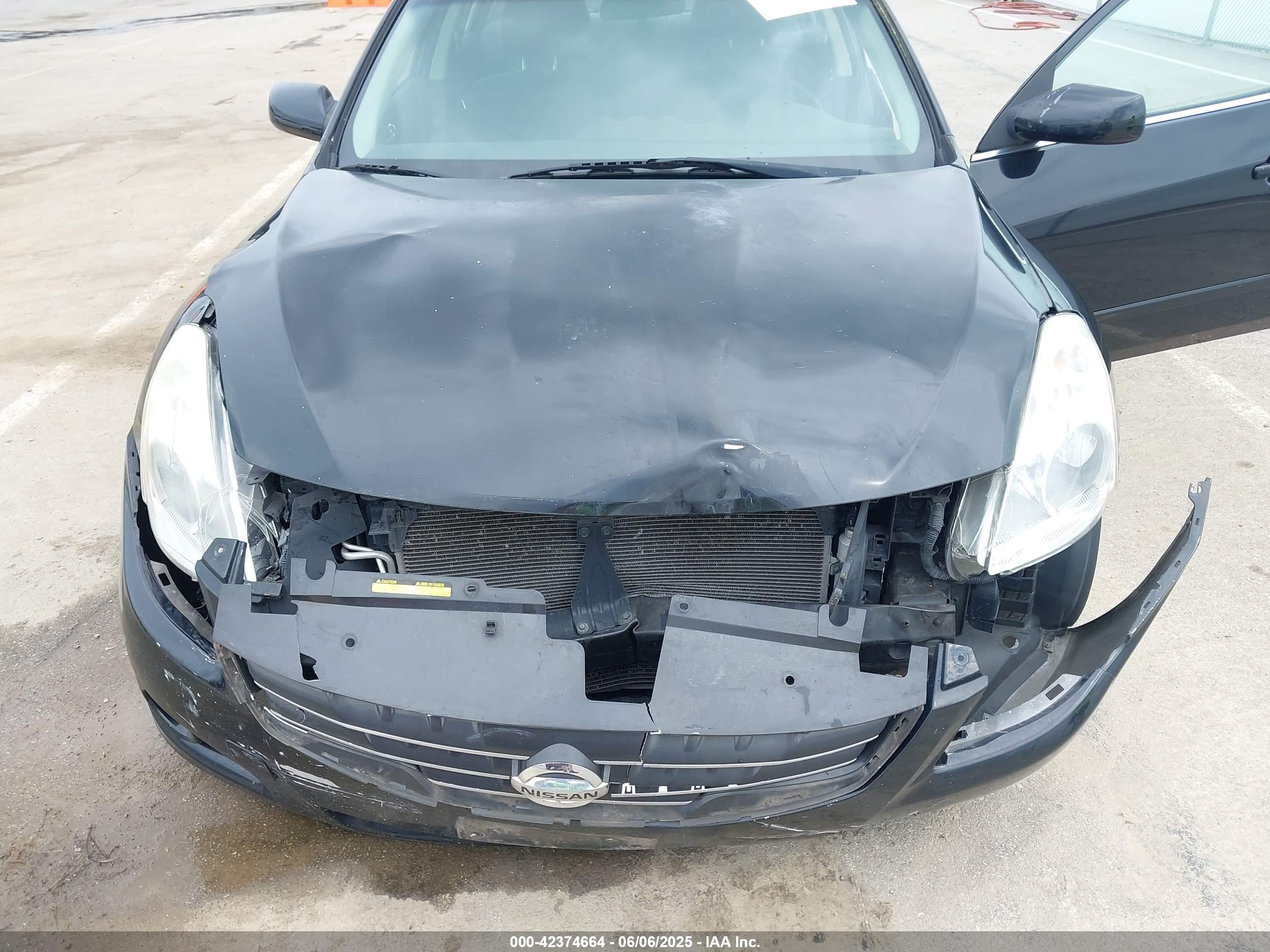 NISSAN ALTIMA image 6