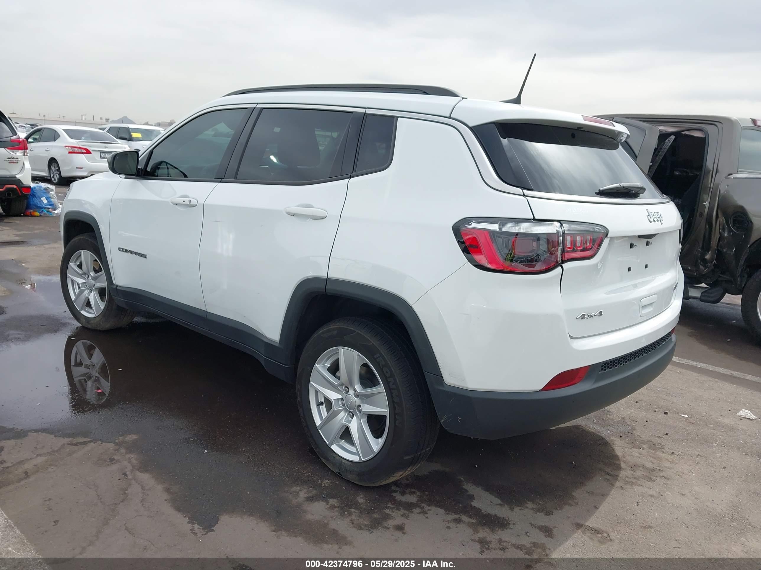 JEEP COMPASS image 3