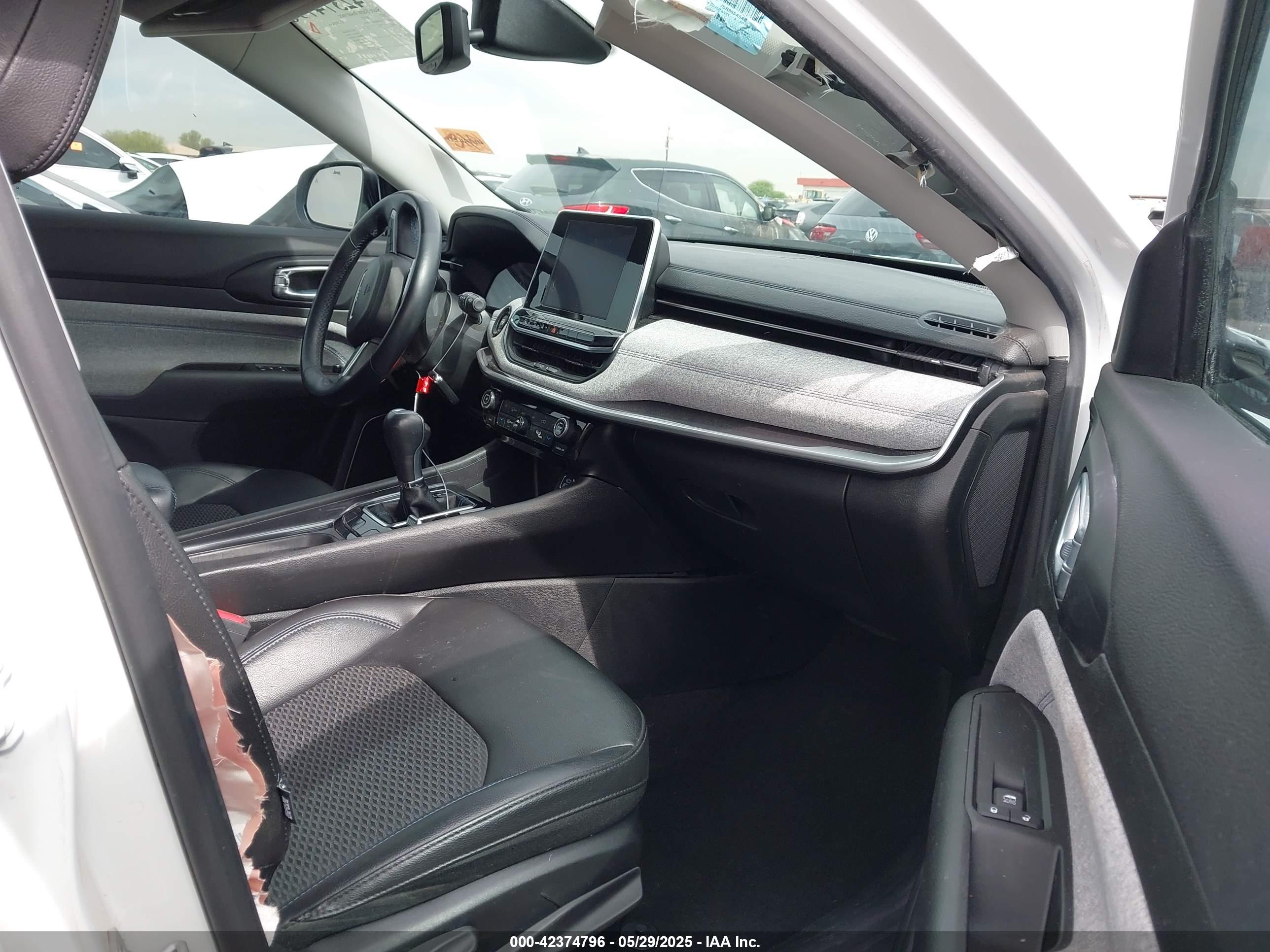 JEEP COMPASS image 5