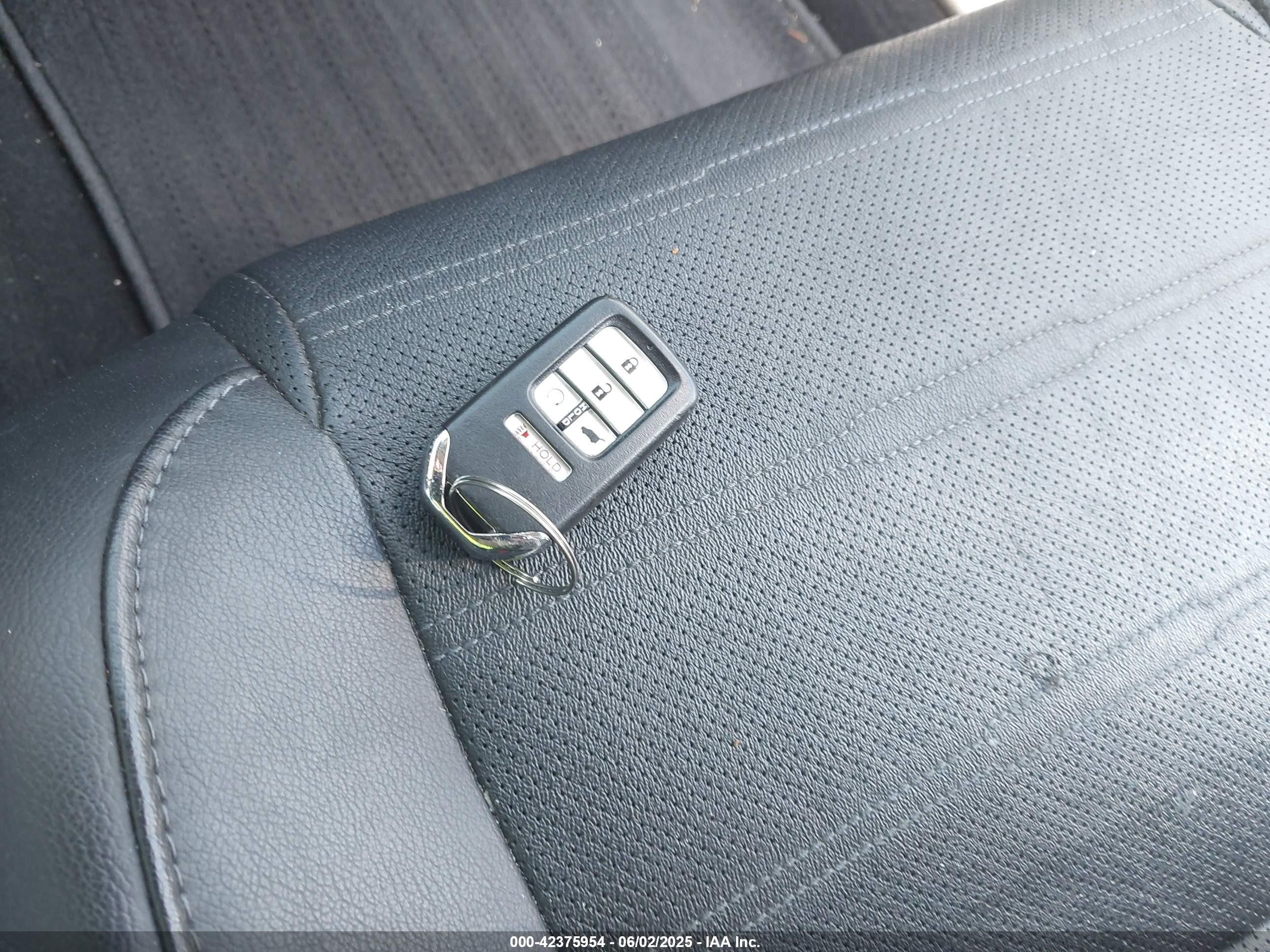 HONDA CR-V image 11