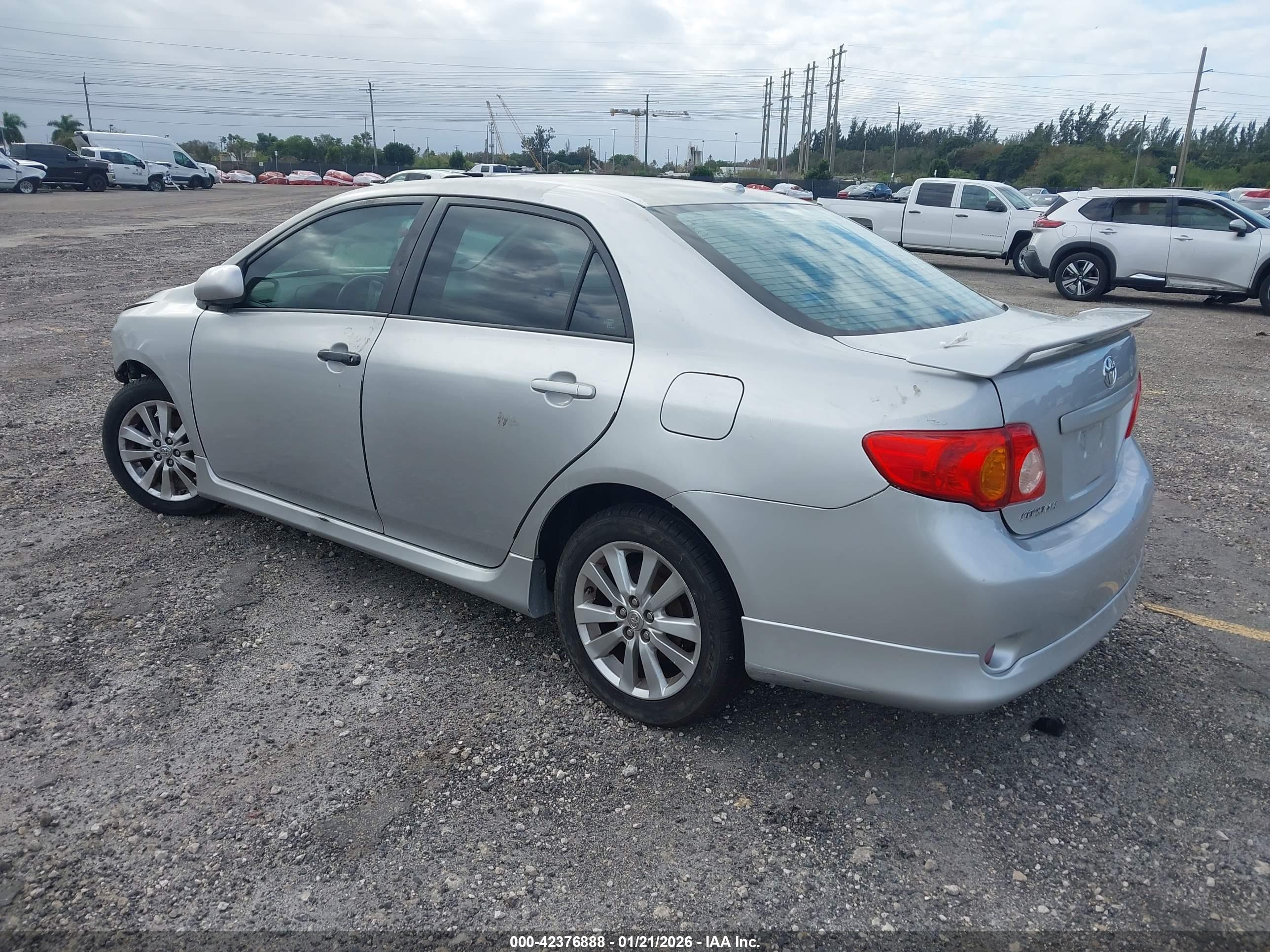 TOYOTA COROLLA image 3