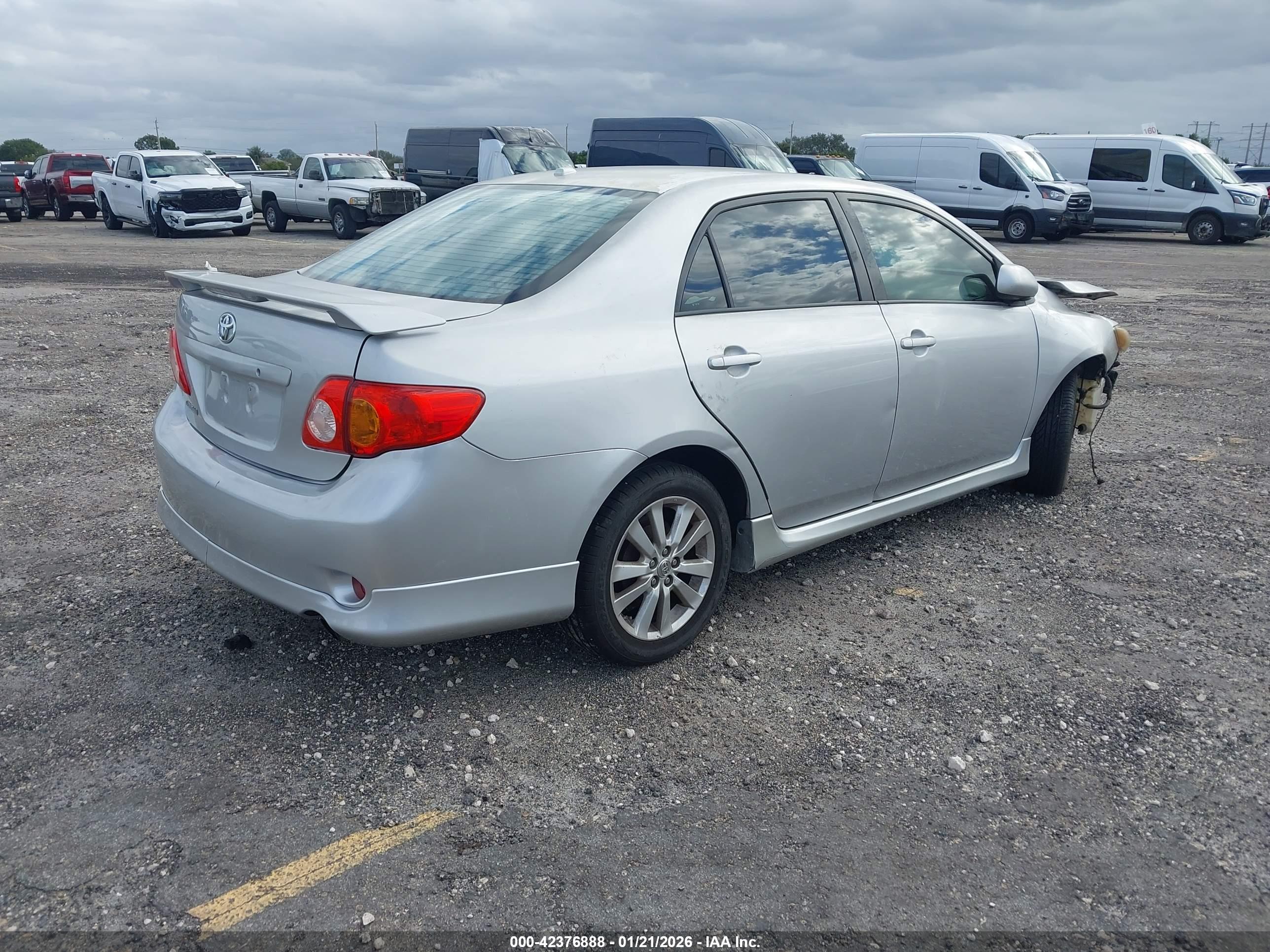 TOYOTA COROLLA image 4