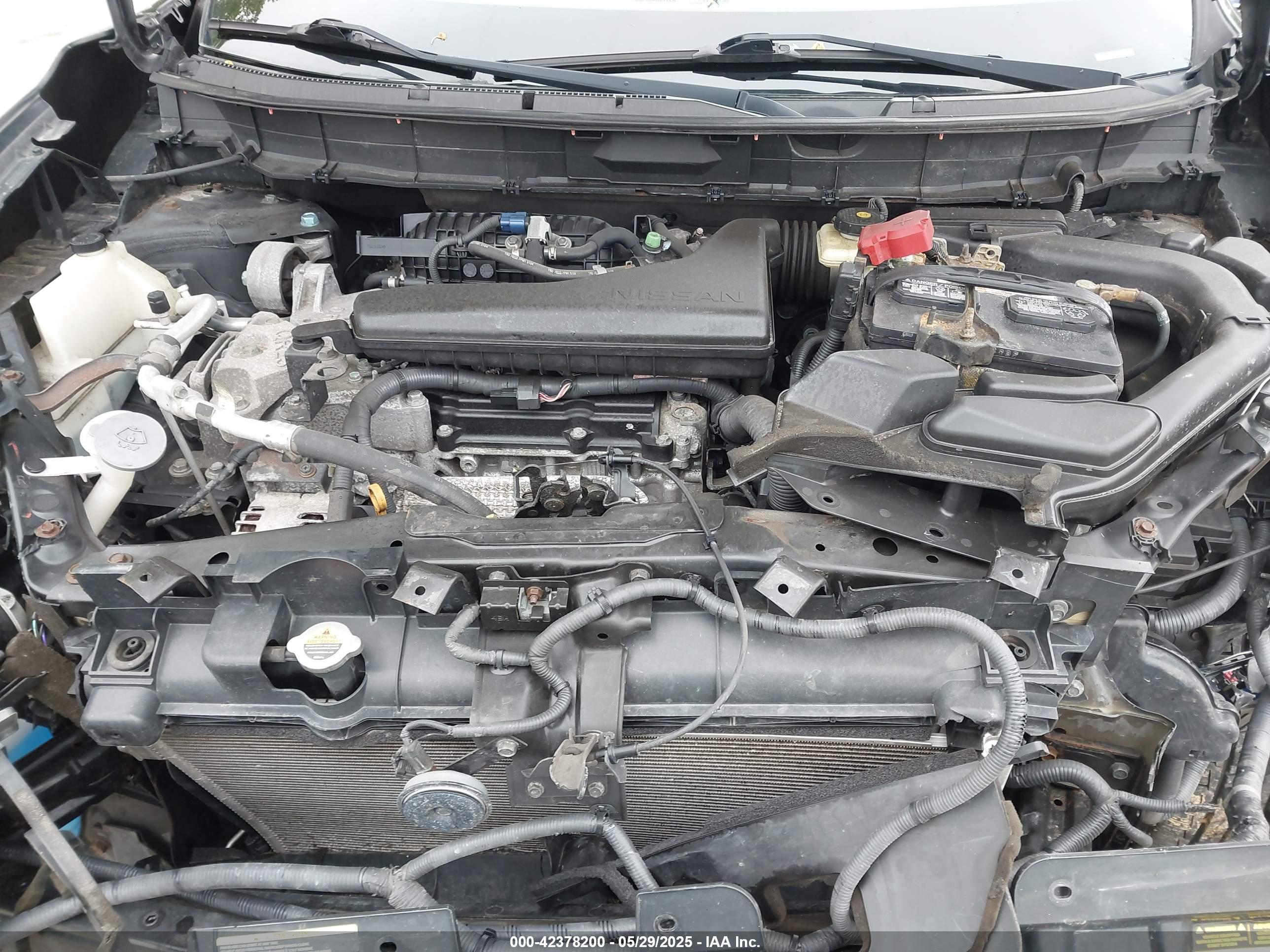 NISSAN ROGUE image 10