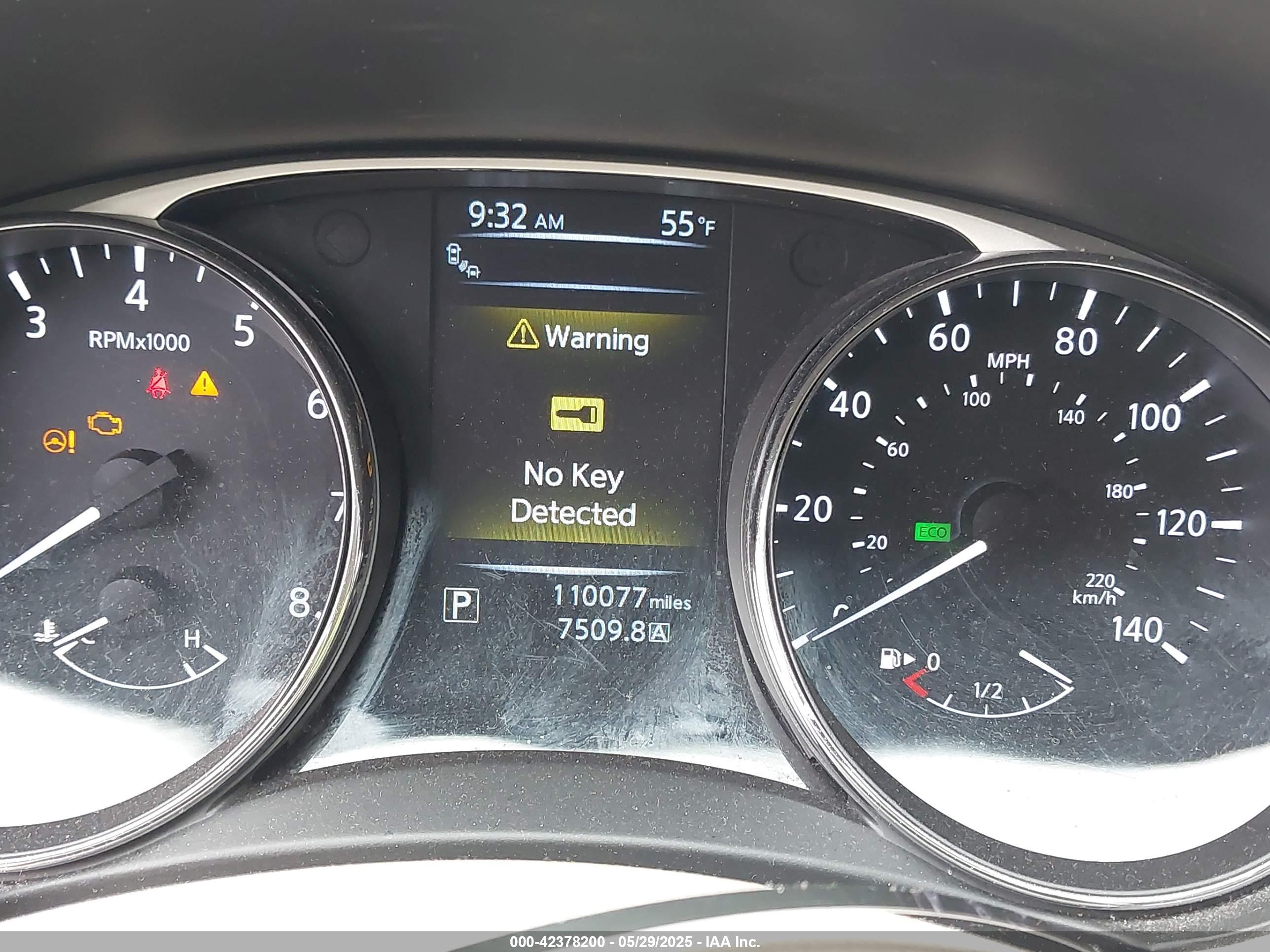 NISSAN ROGUE image 7