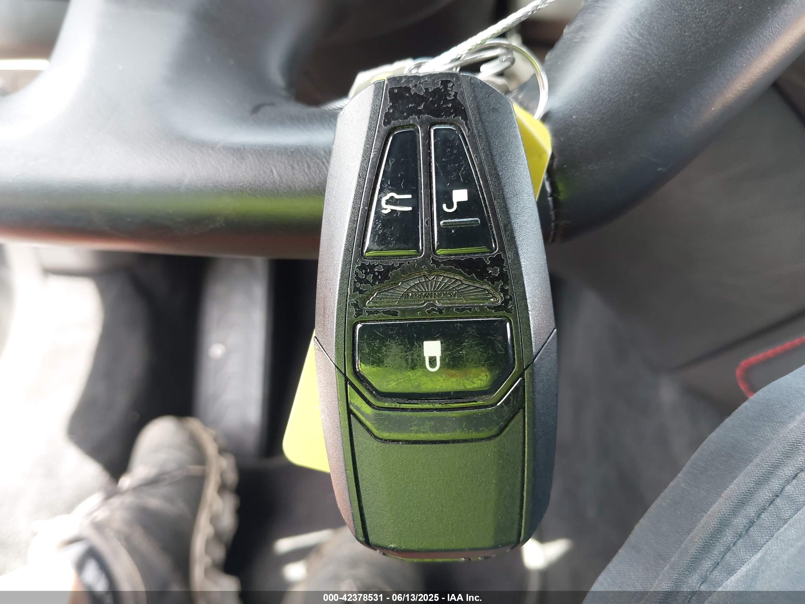 ASTON MARTIN image 11
