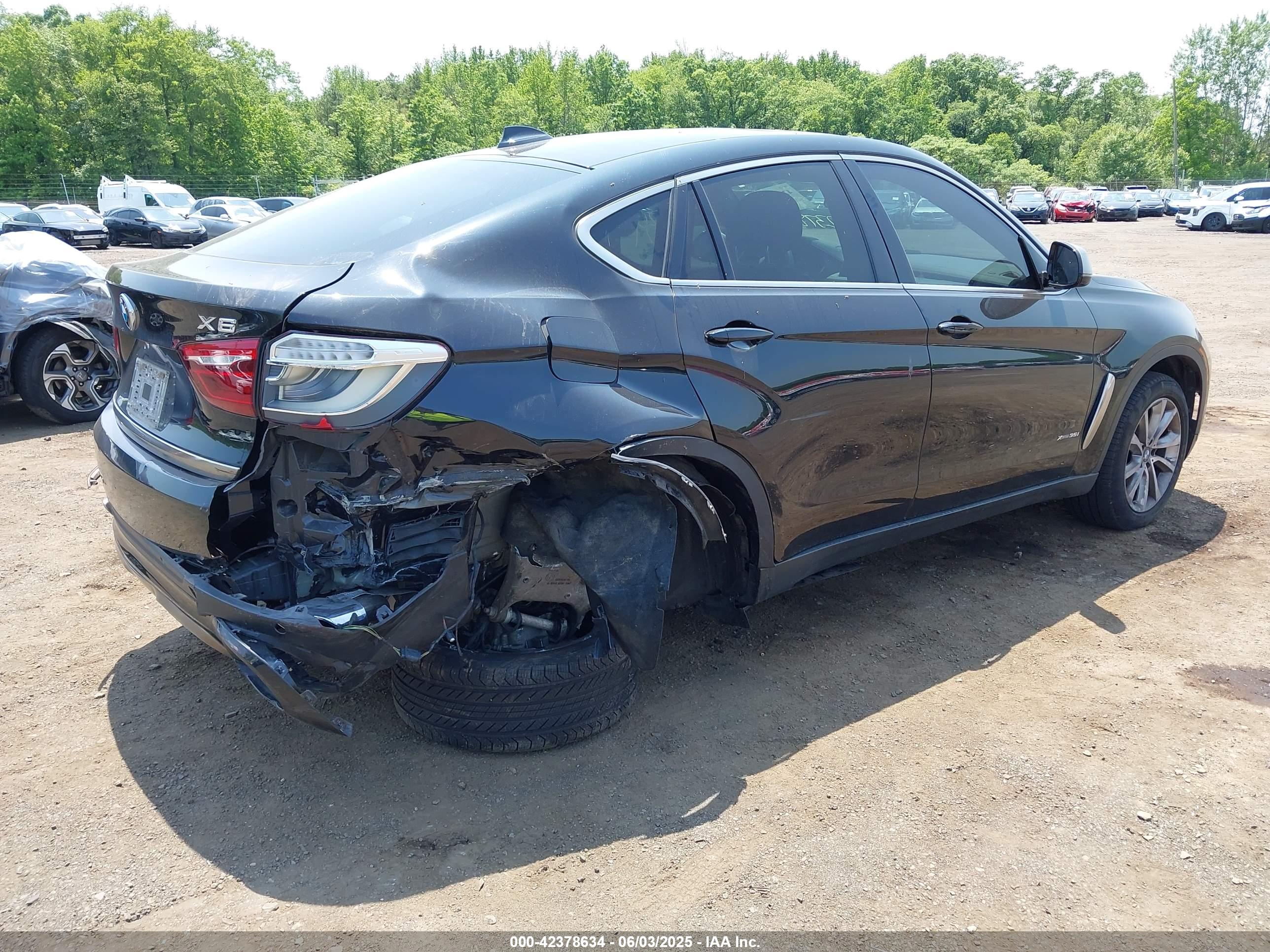 BMW X6 image 4