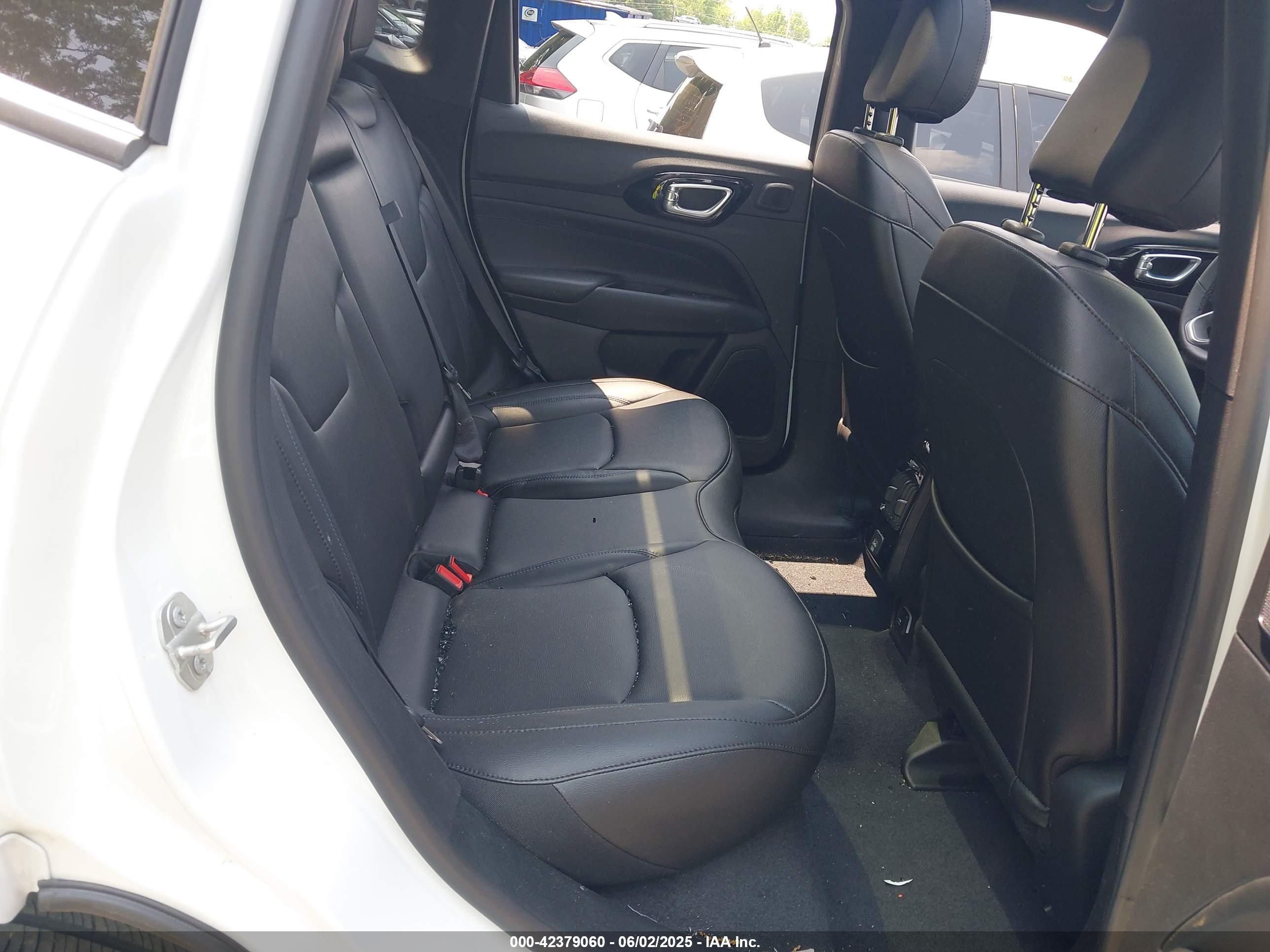 JEEP COMPASS image 8