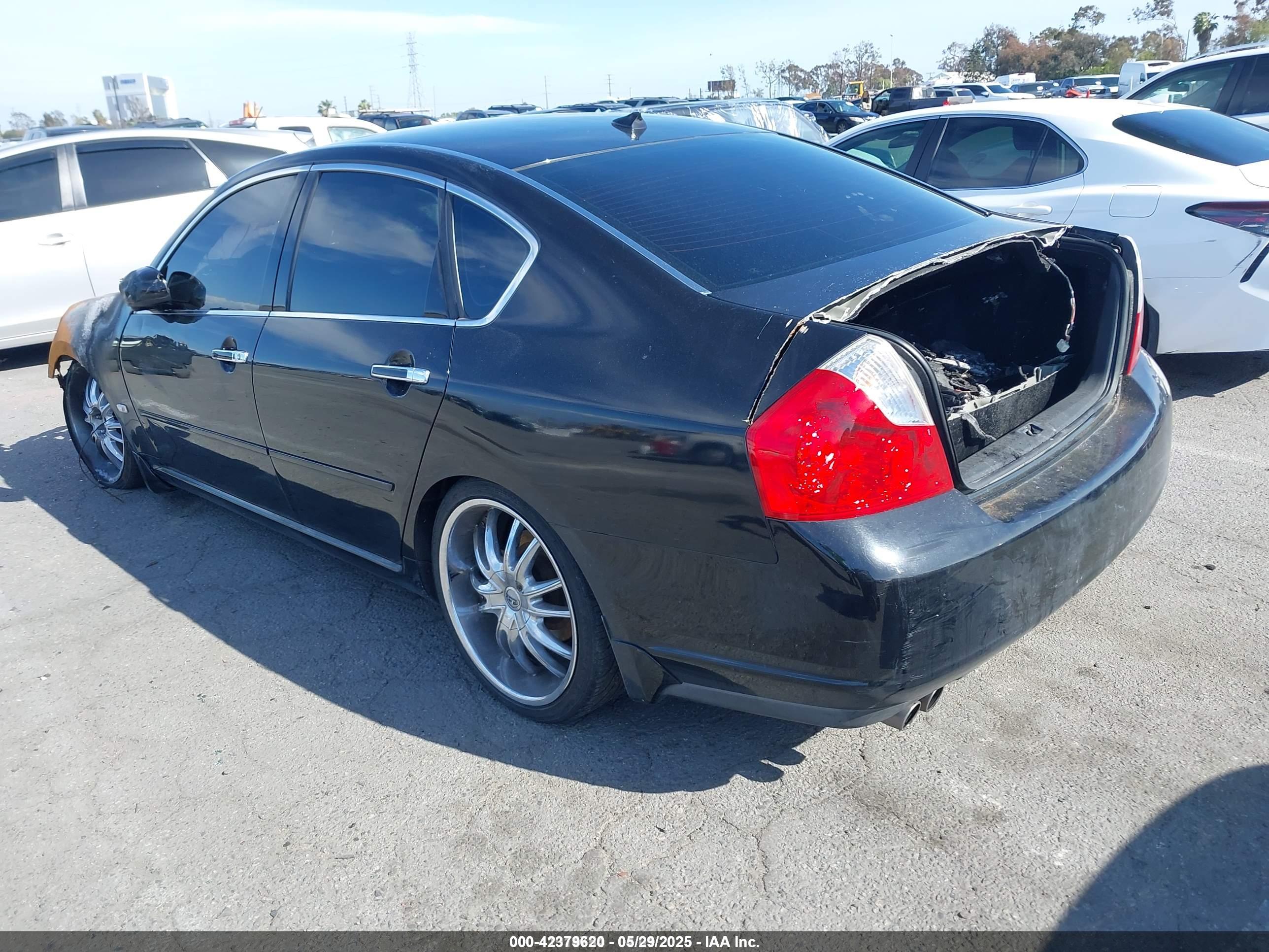 INFINITI M45 image 3