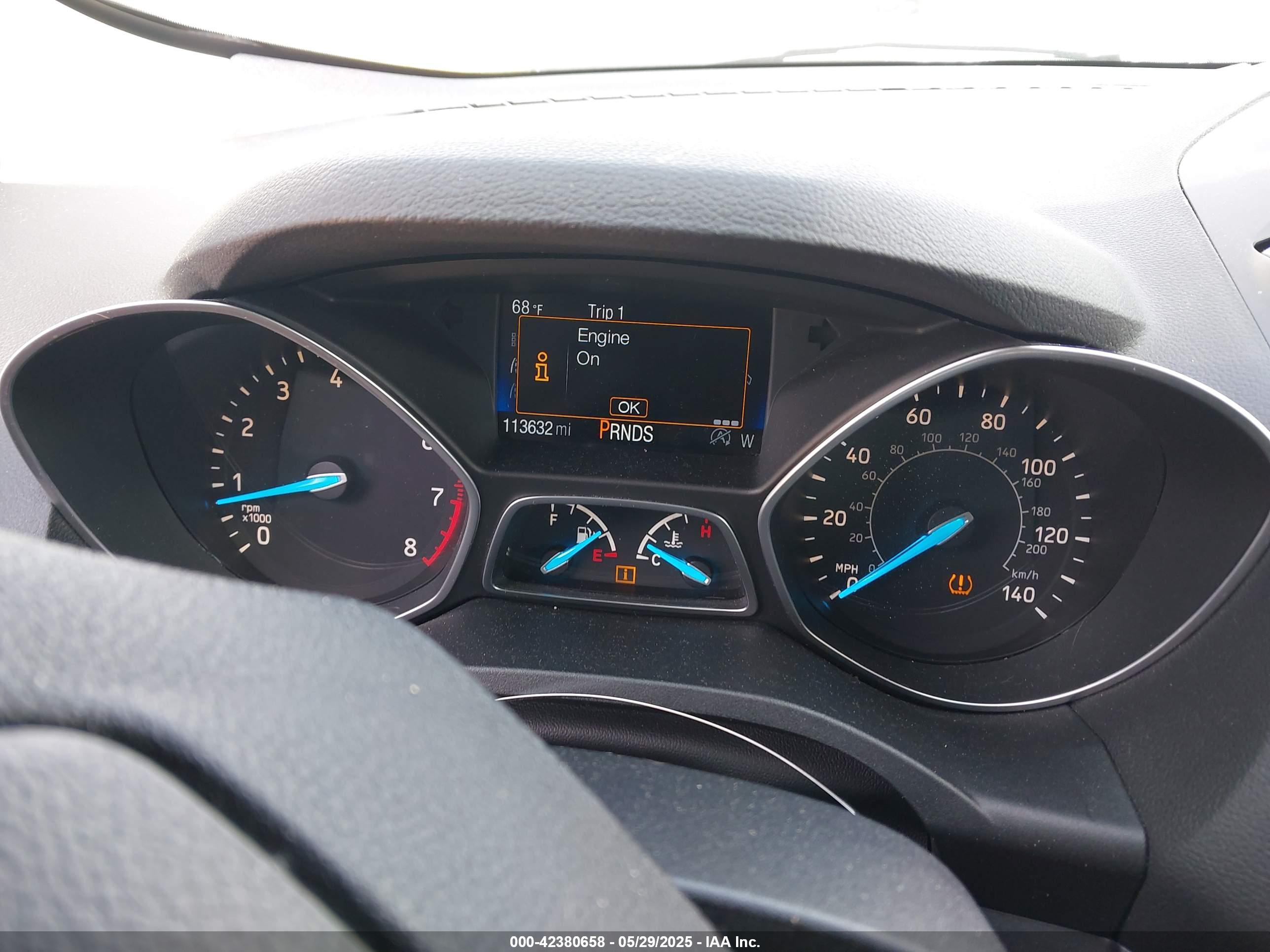 FORD ESCAPE image 7