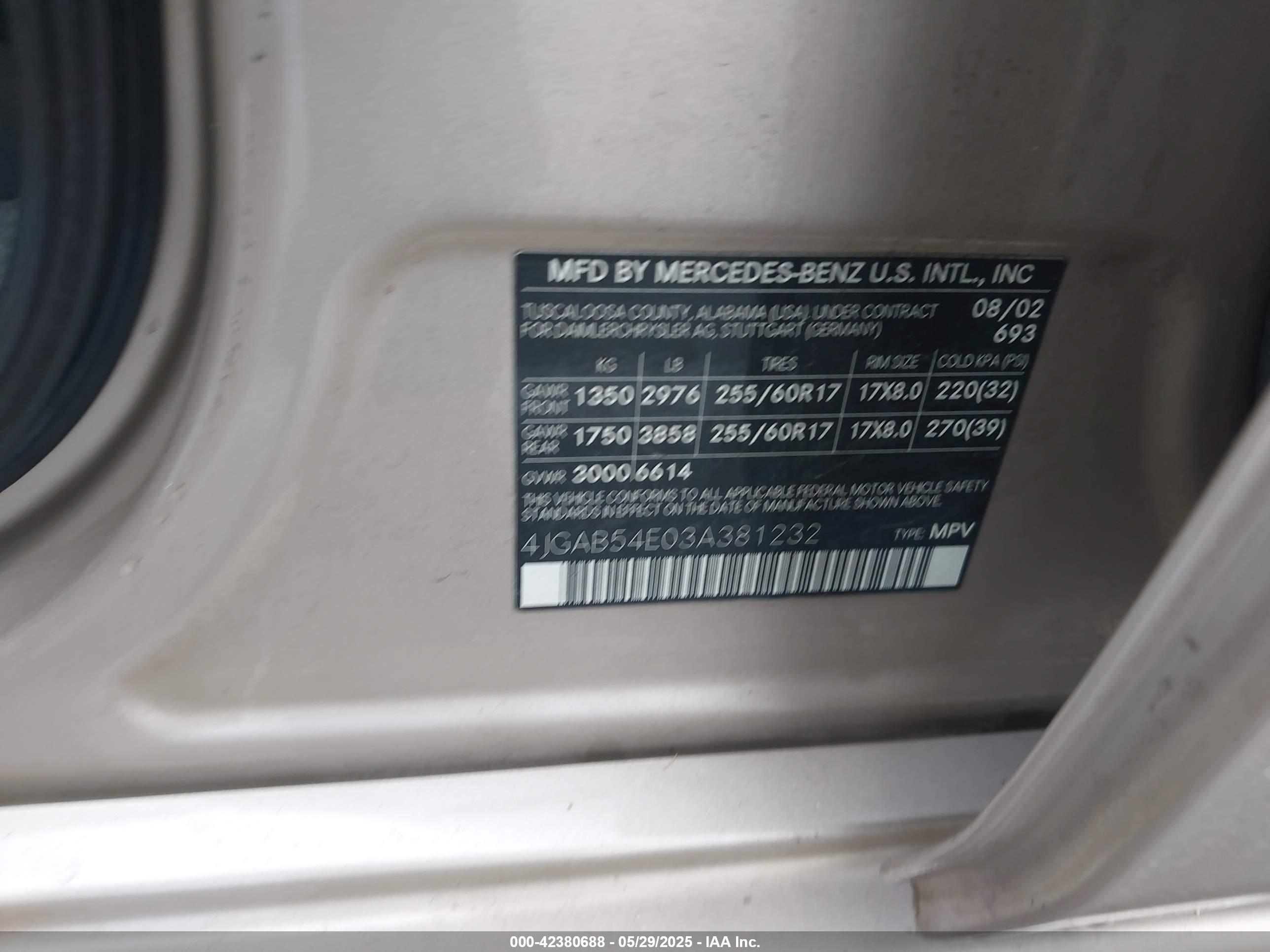 MERCEDES-BENZ ML image 9