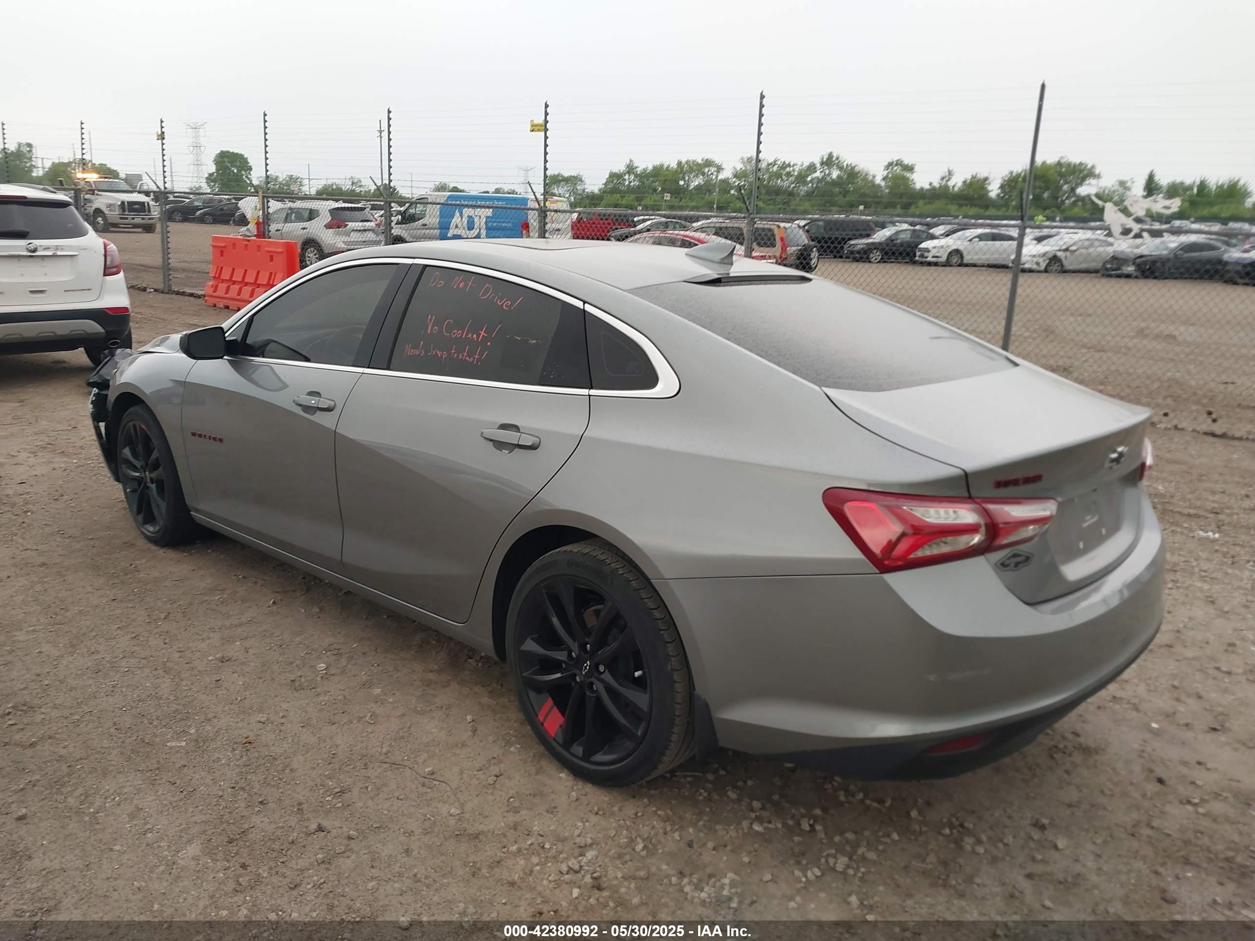 CHEVROLET MALIBU image 3
