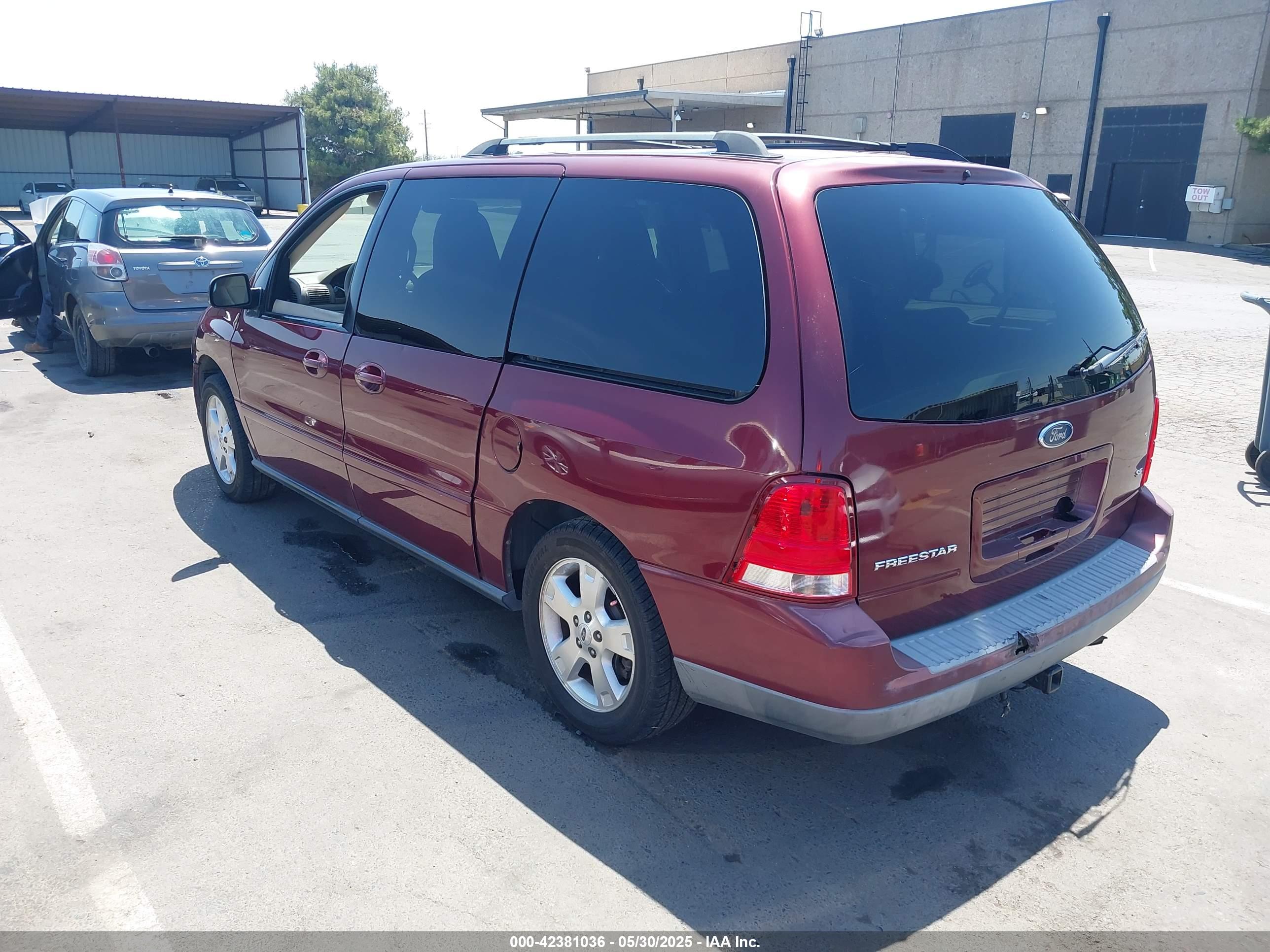 FORD FREESTAR image 3