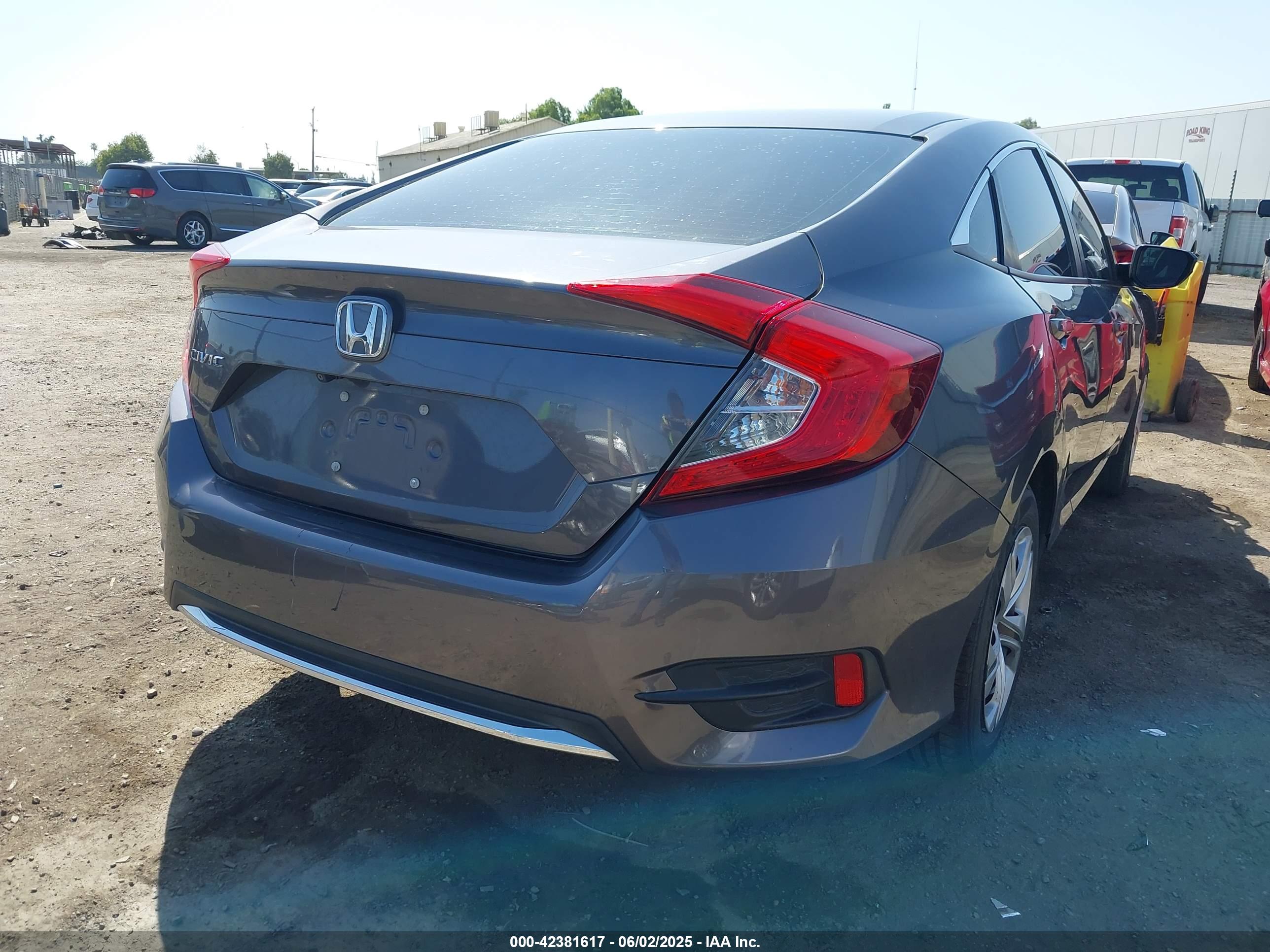 HONDA CIVIC image 4