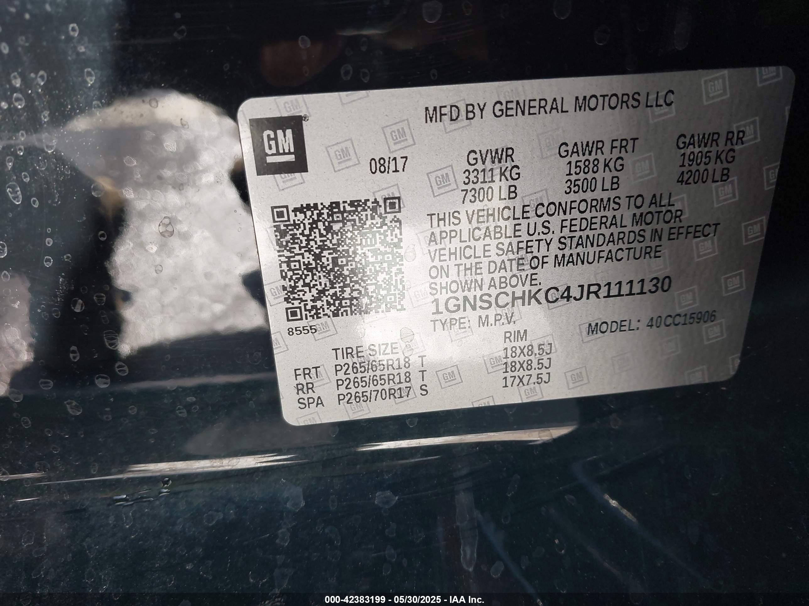 CHEVROLET SUBURBAN image 9