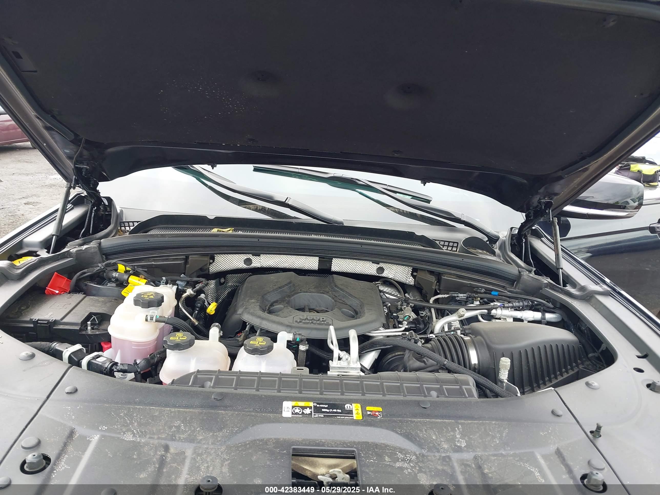JEEP GRAND image 10