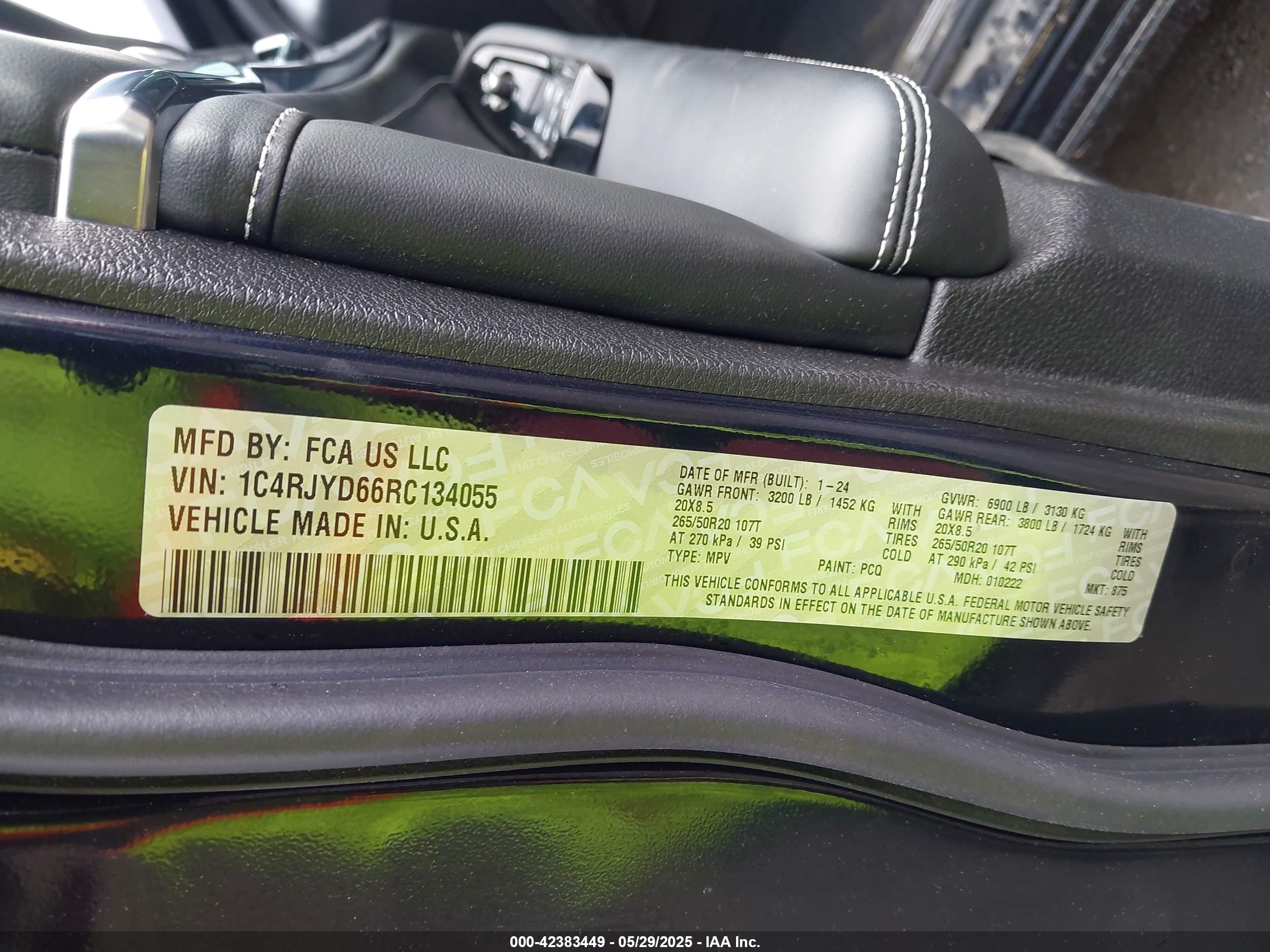JEEP GRAND image 9