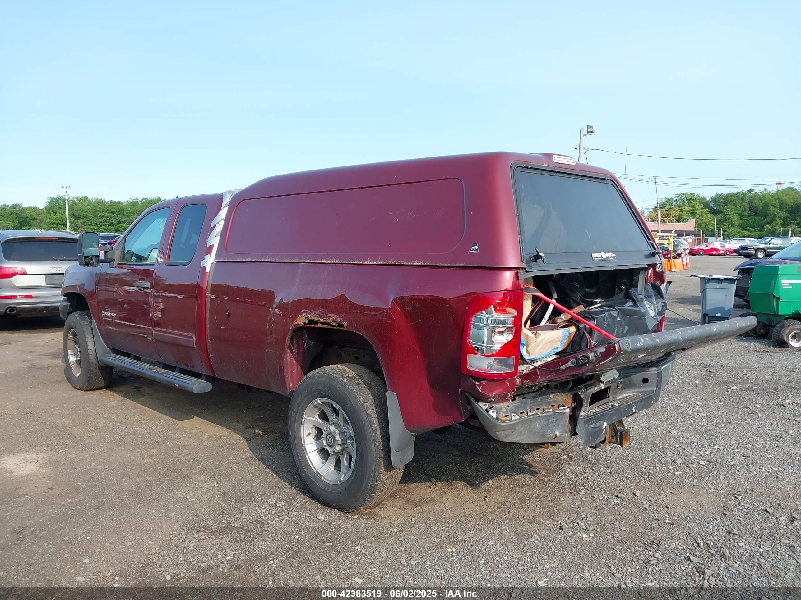 GMC SIERRA image 6
