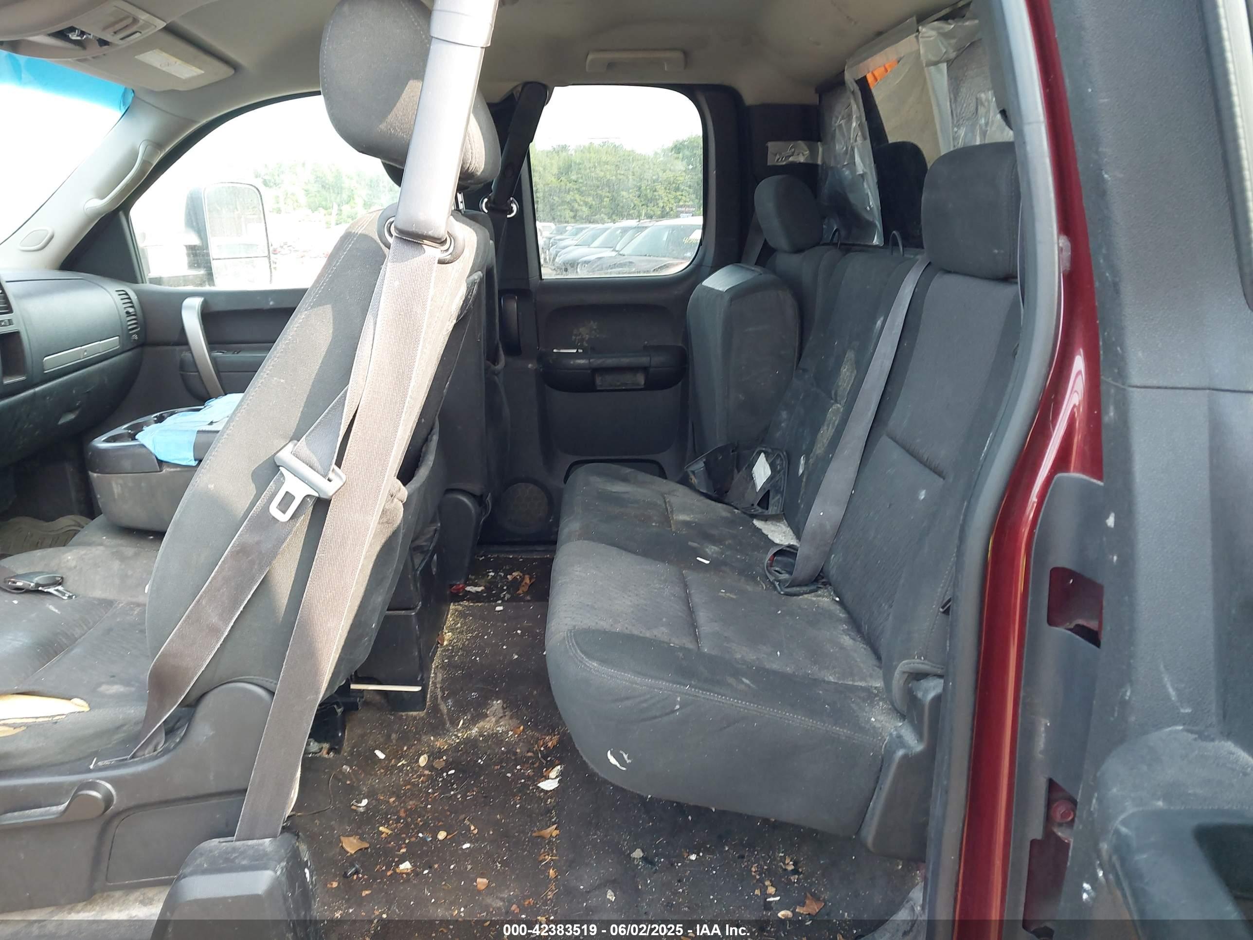 GMC SIERRA image 8