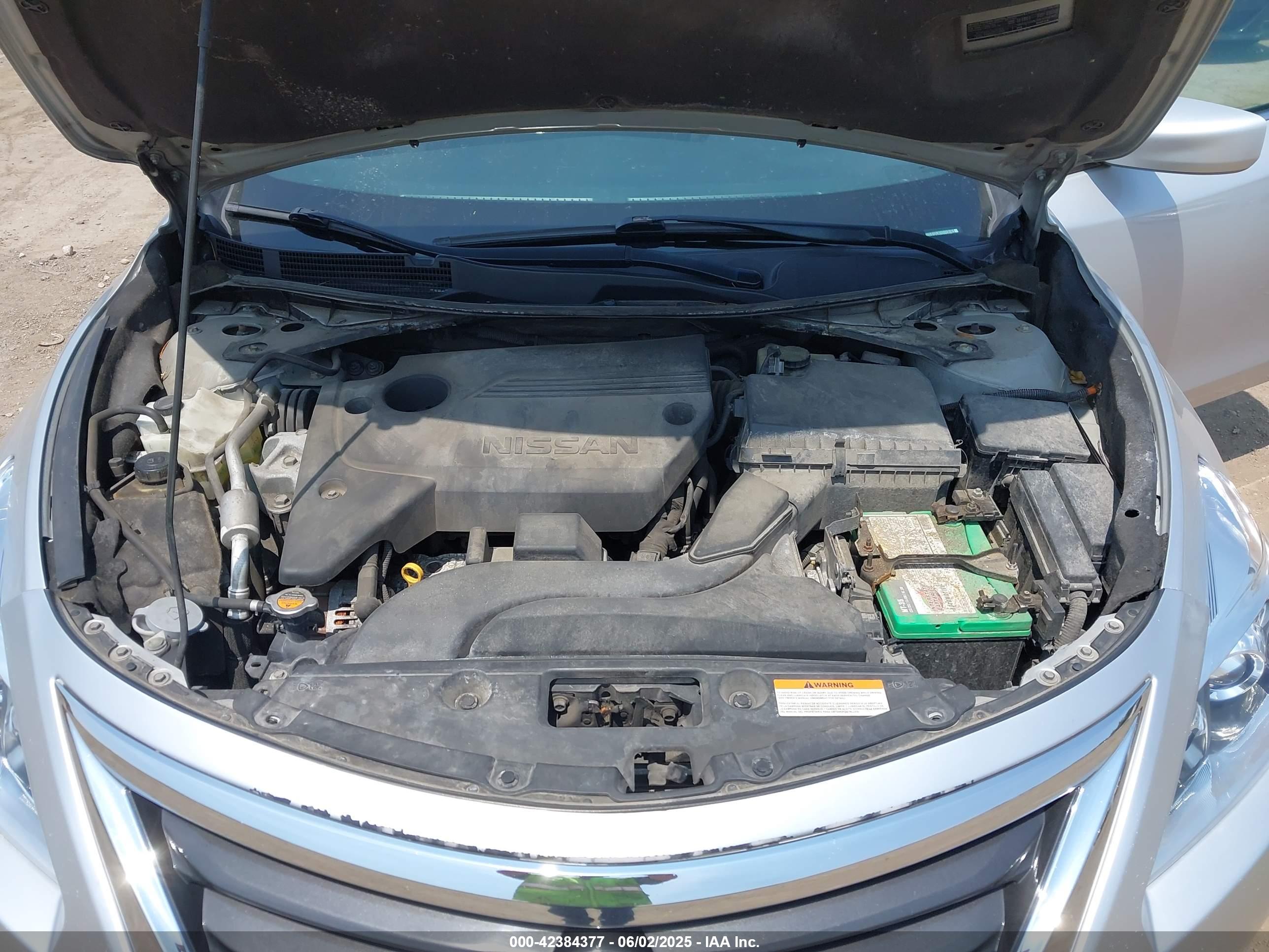 NISSAN ALTIMA image 10