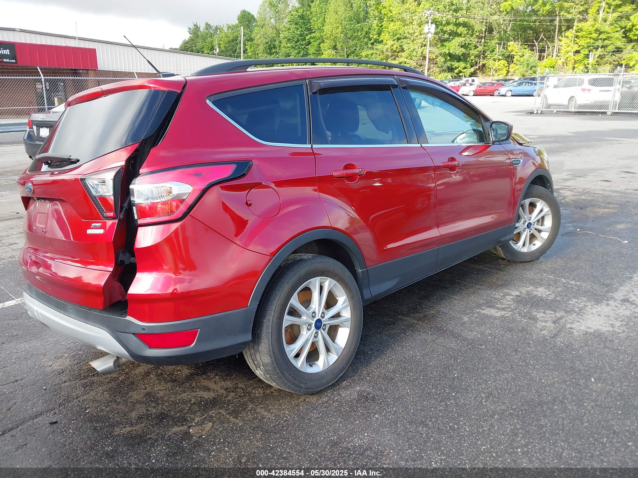 FORD ESCAPE image 4