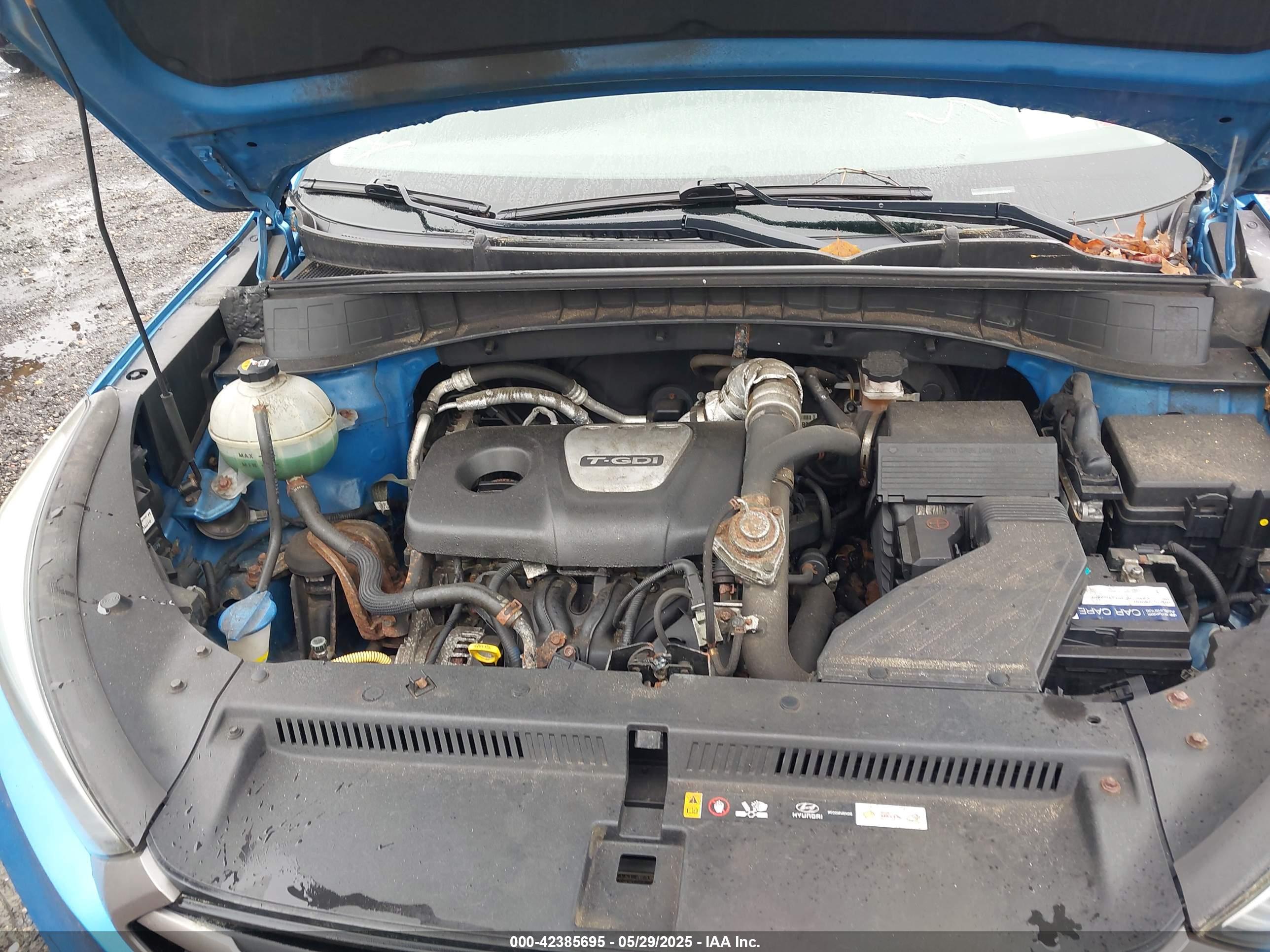 HYUNDAI TUCSON image 10