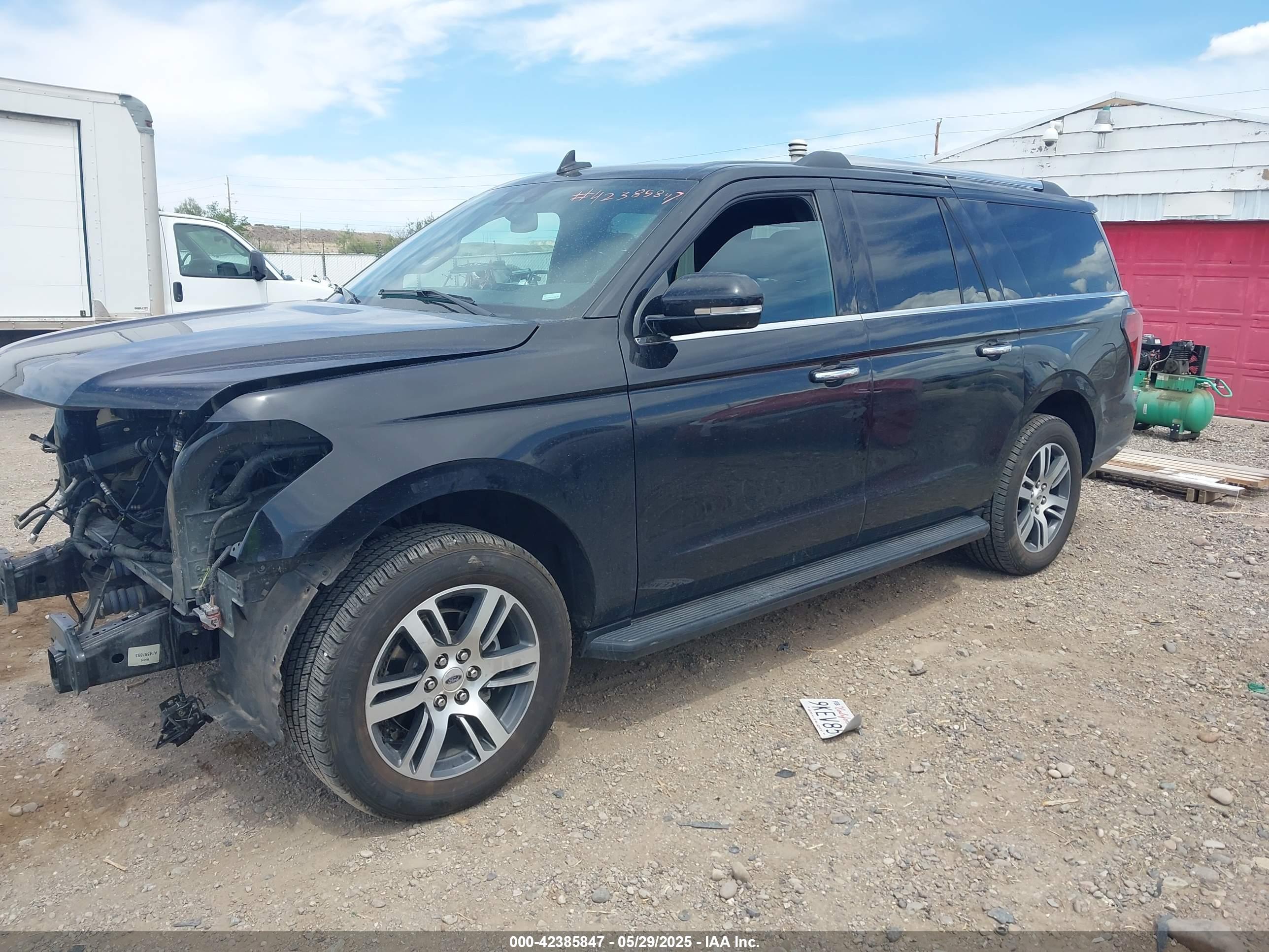 FORD EXPEDITION image 2