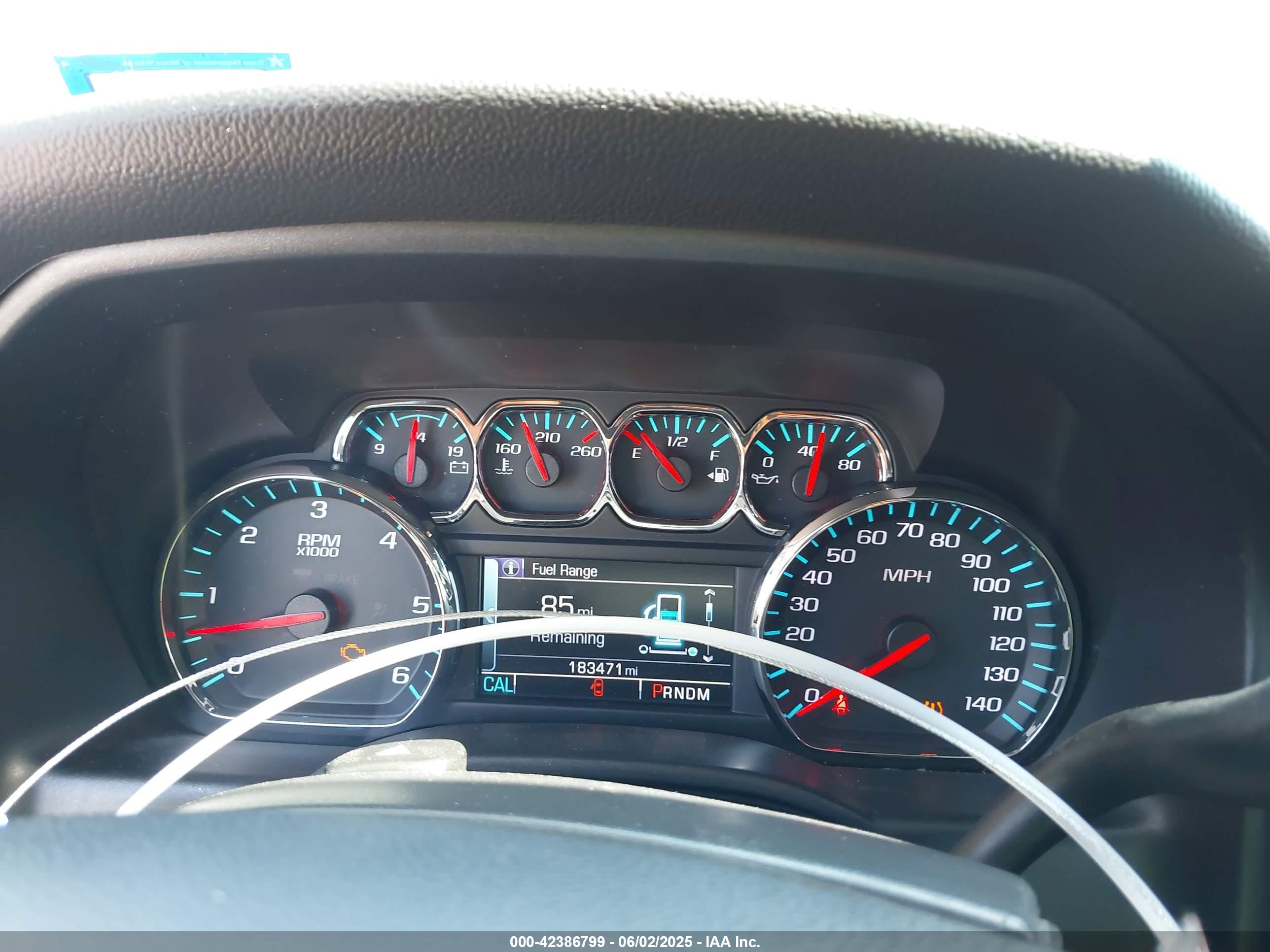 CHEVROLET SILVERADO image 7