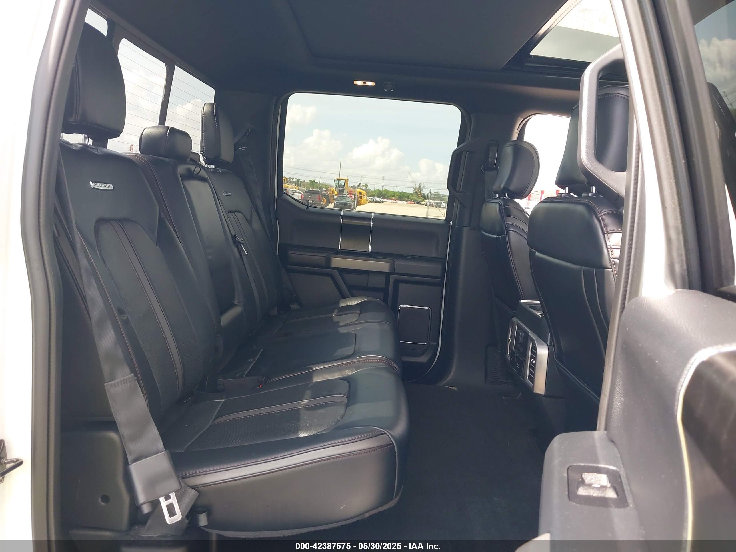 FORD F-150 image 8