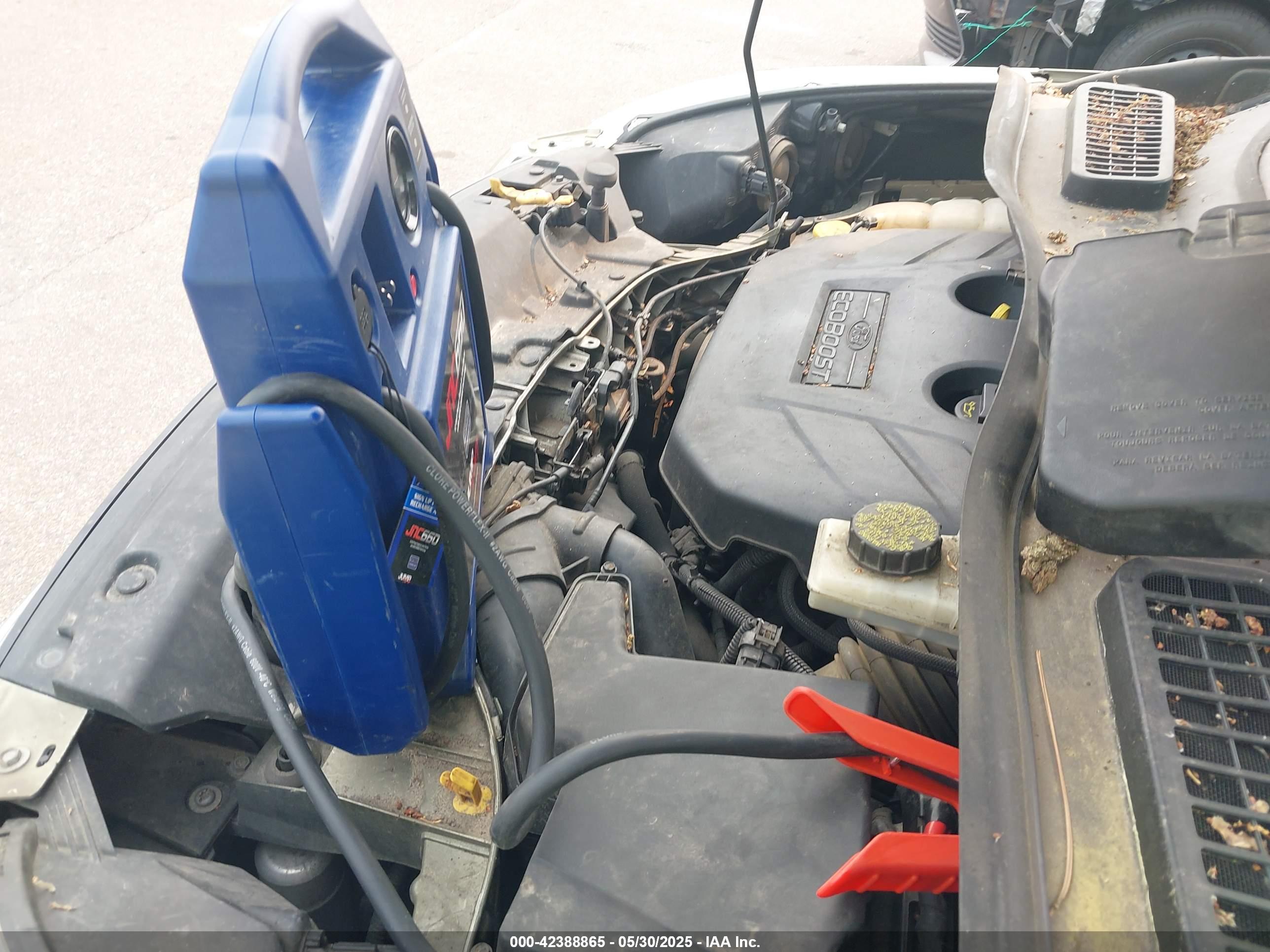 FORD ESCAPE image 10