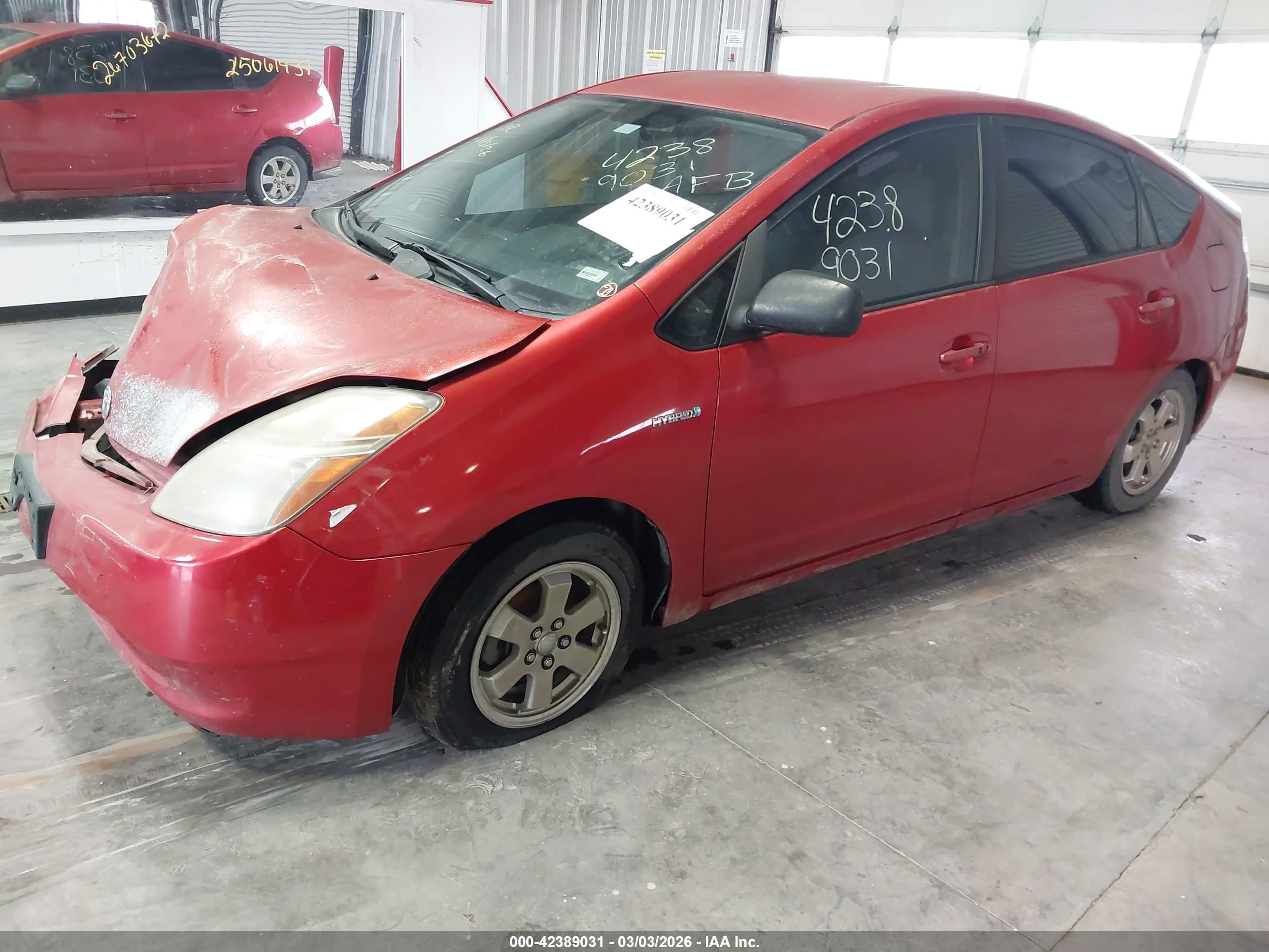 TOYOTA PRIUS image 2