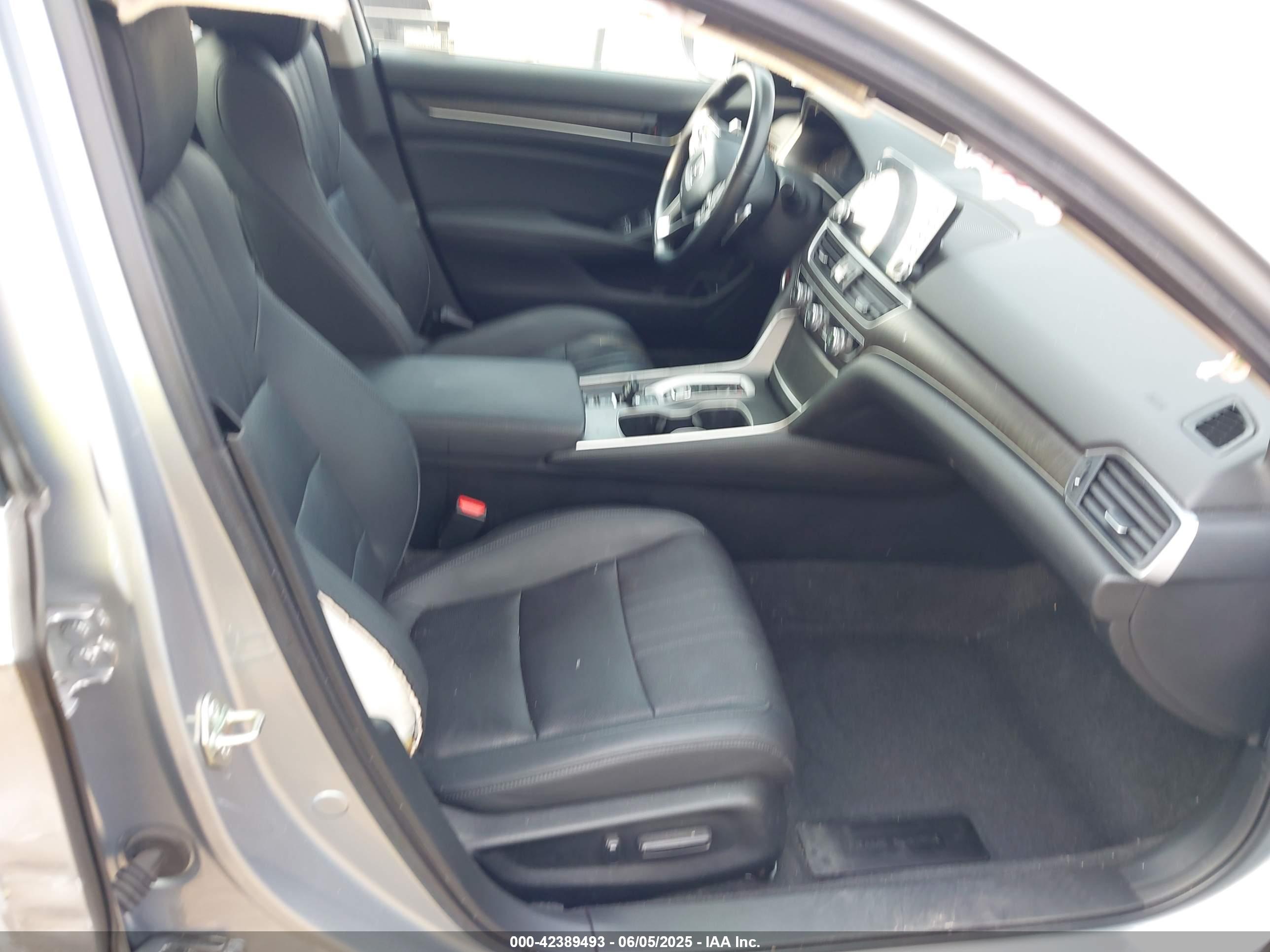 HONDA ACCORD image 5