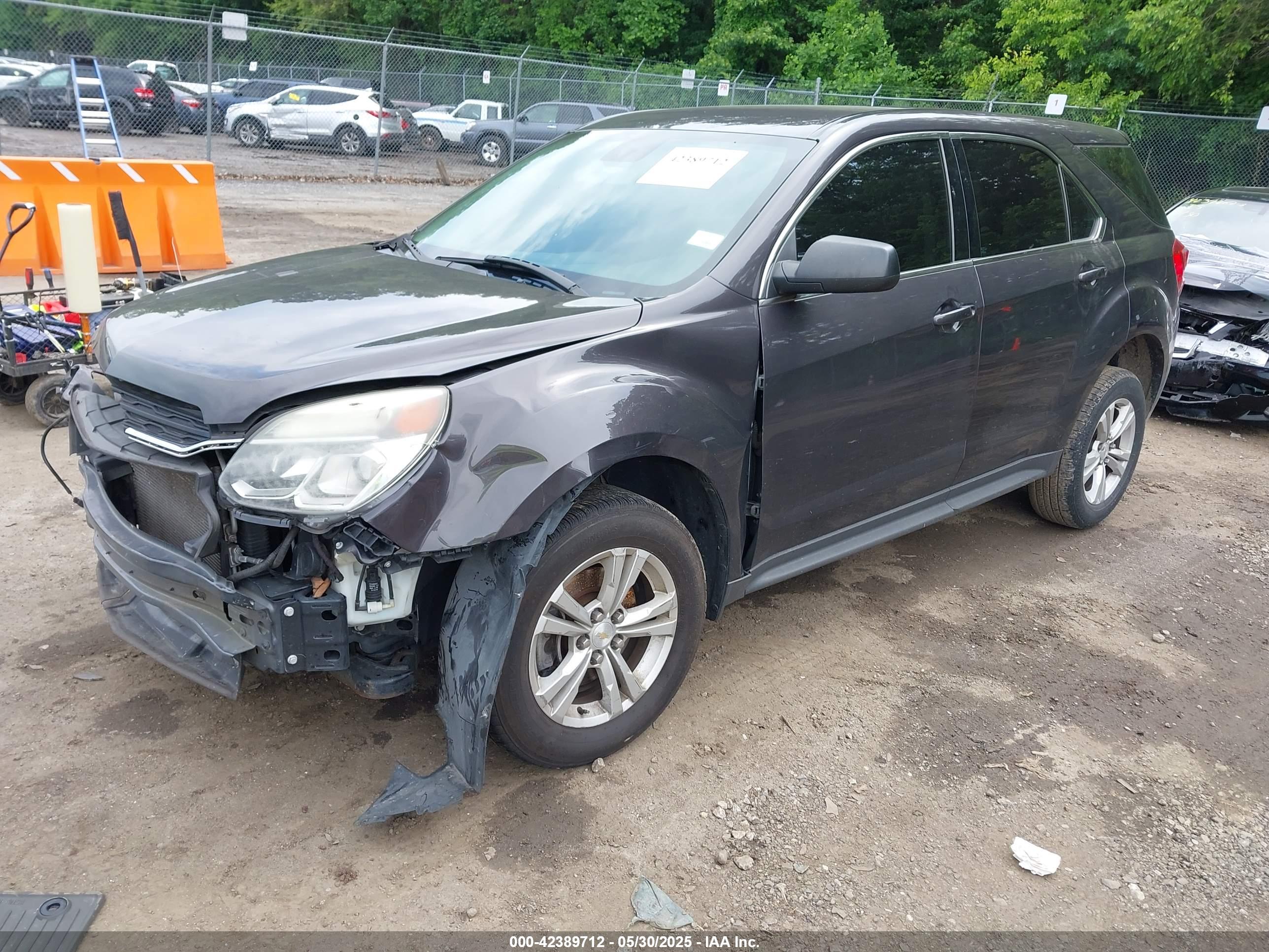 CHEVROLET EQUINOX image 2