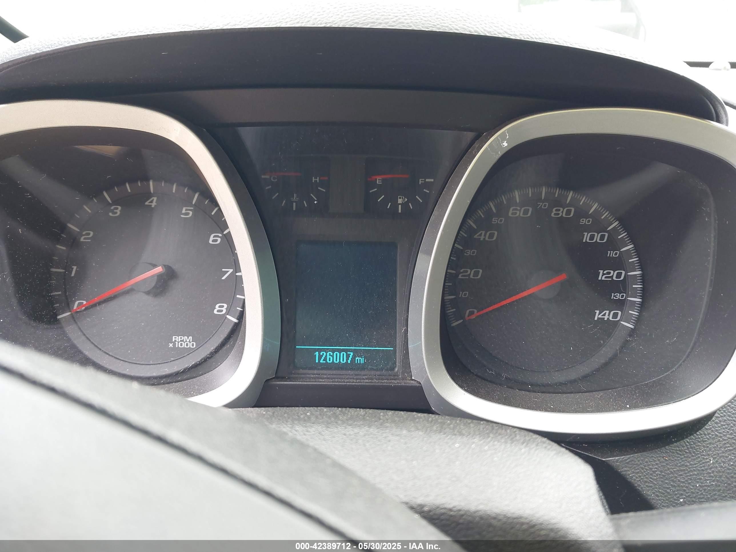 CHEVROLET EQUINOX image 7