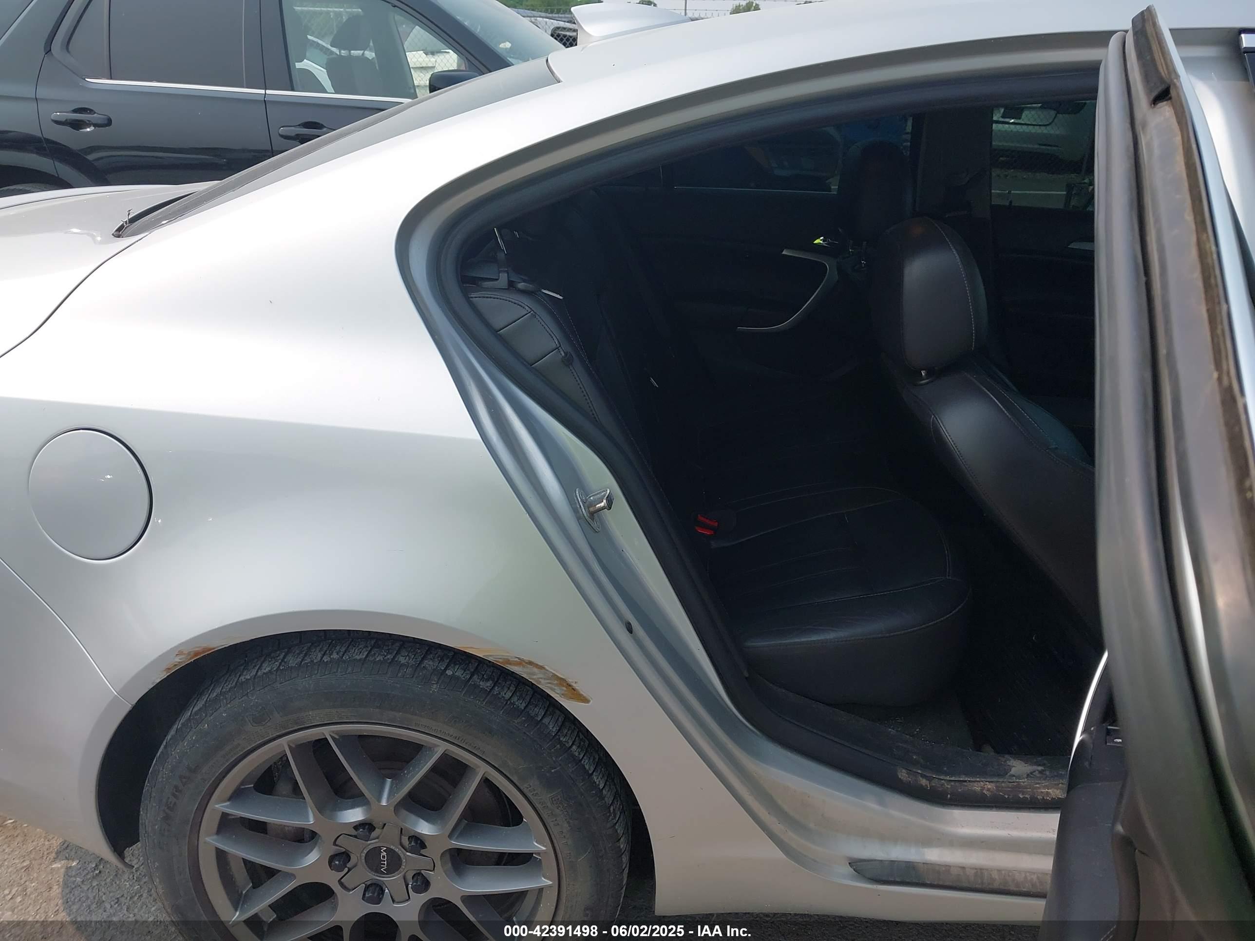 BUICK REGAL image 8