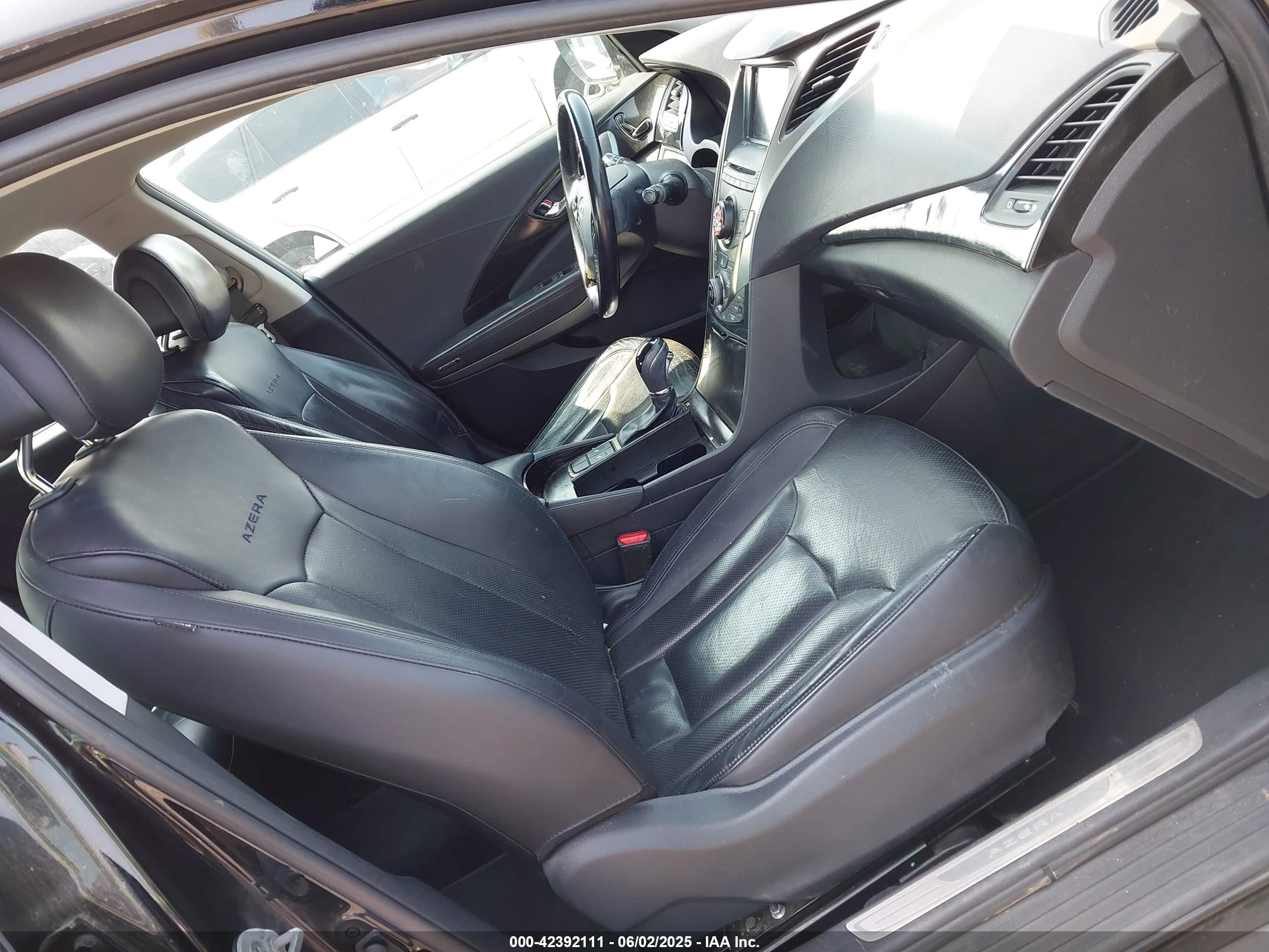 HYUNDAI AZERA image 5