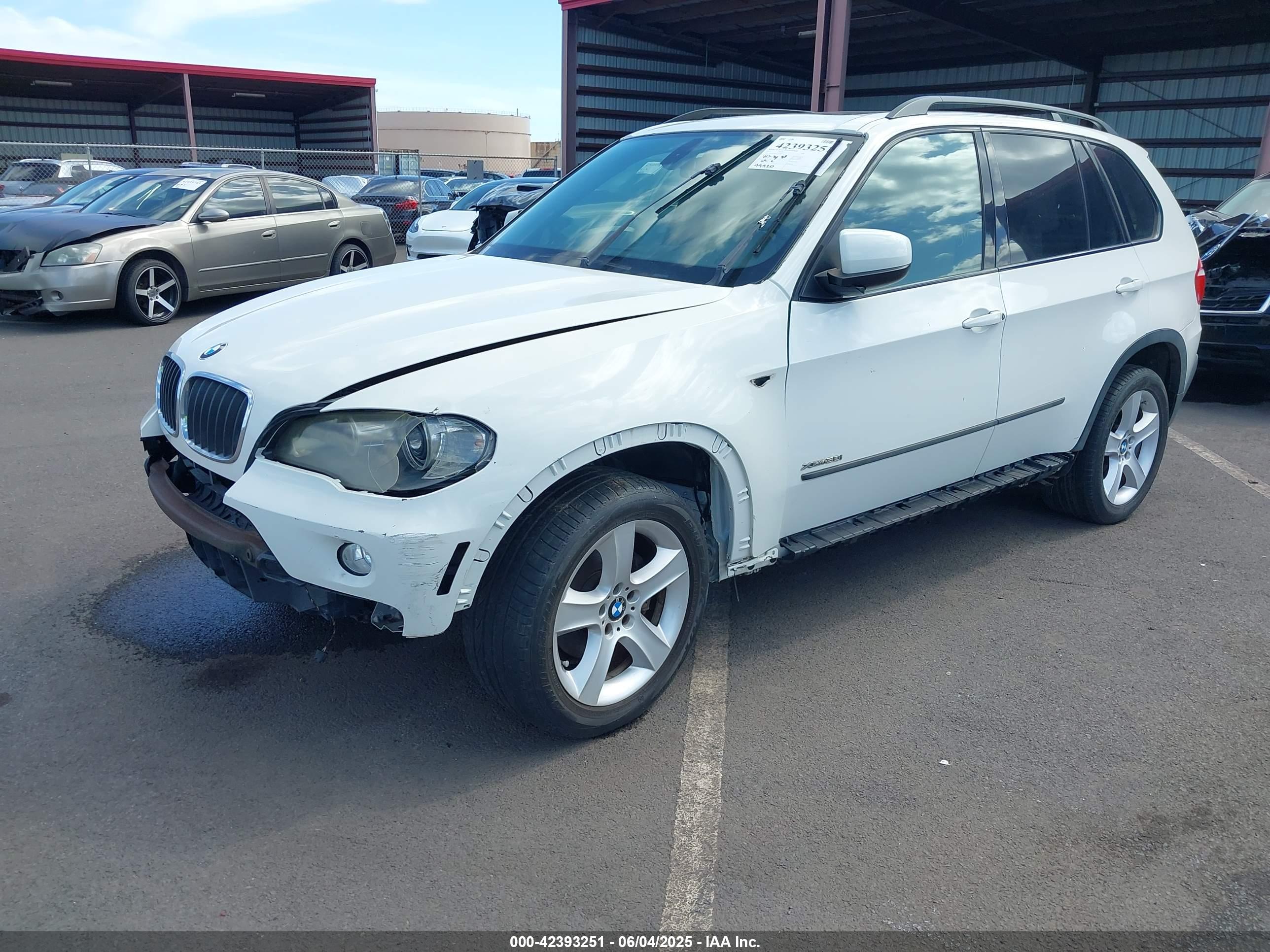 BMW X5 image 2