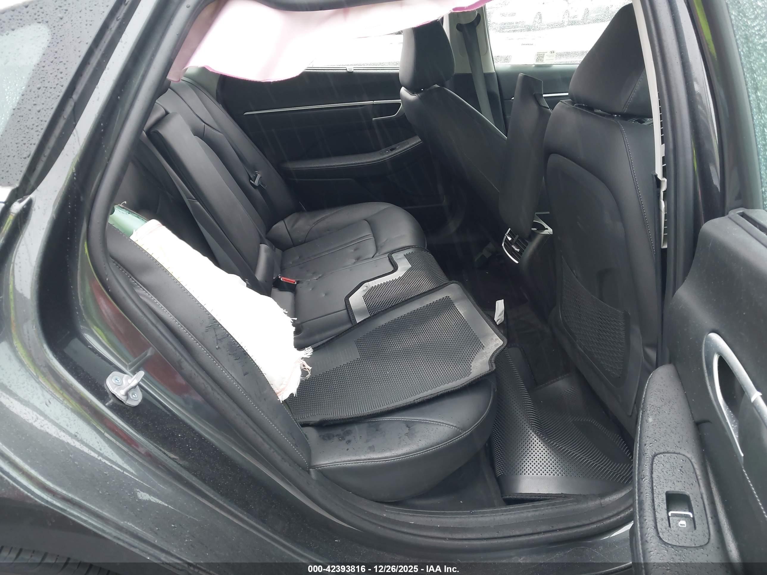 HYUNDAI SONATA image 8