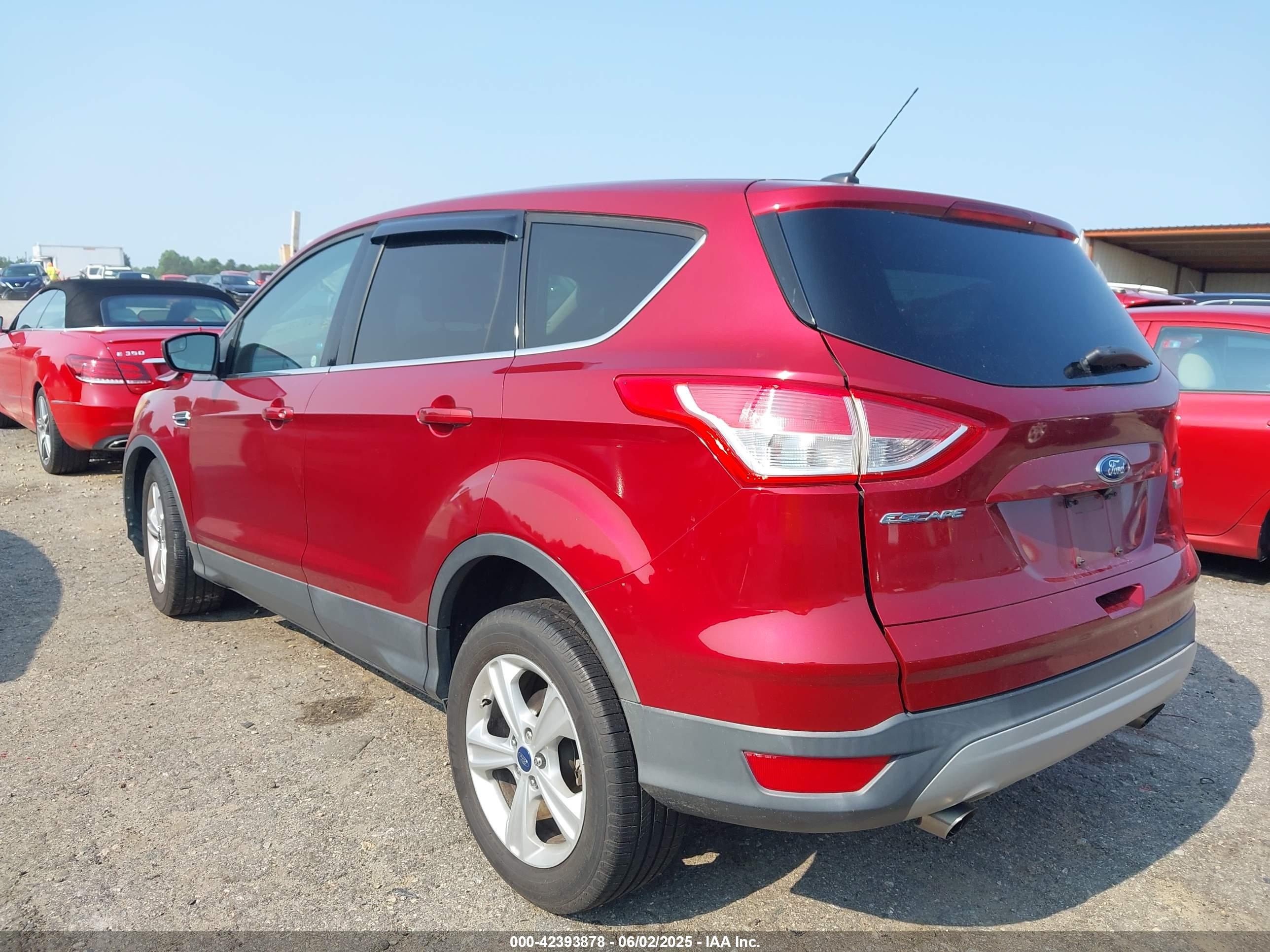 FORD ESCAPE image 3